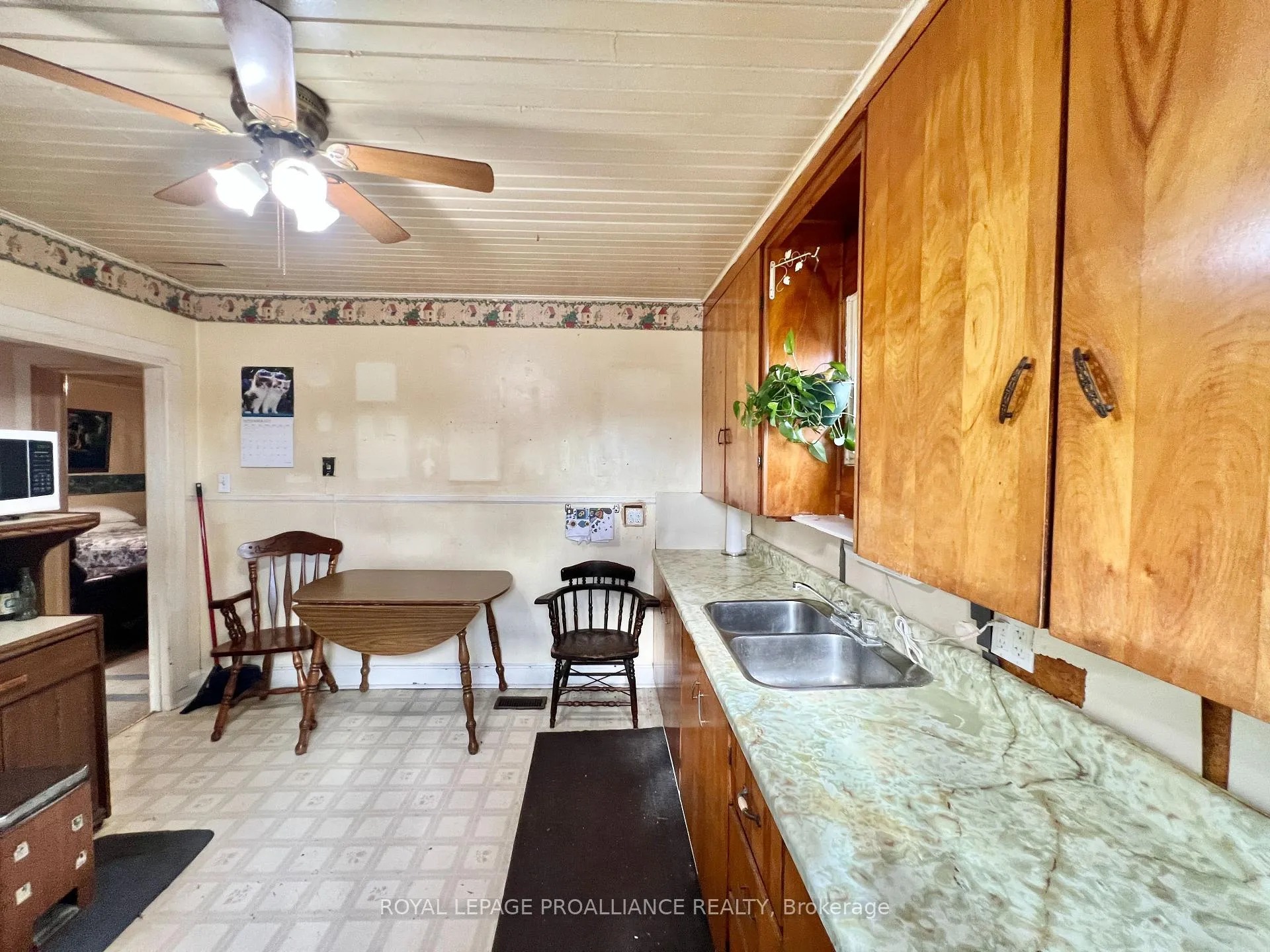 Photo 6 of 1614 Sulphide Road, Tweed, Hungerford (Twp) — HOMEH