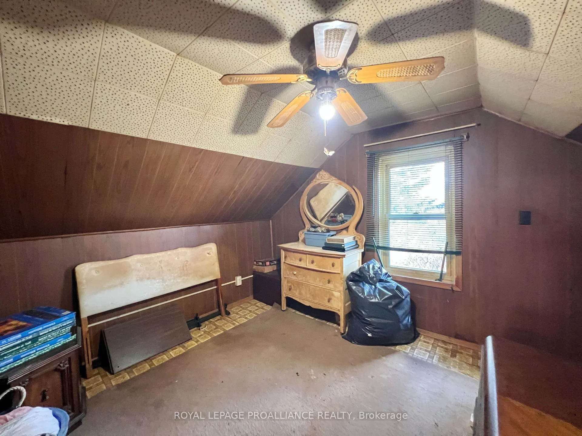 Photo 23 of 1614 Sulphide Road, Tweed, Hungerford (Twp) — HOMEH