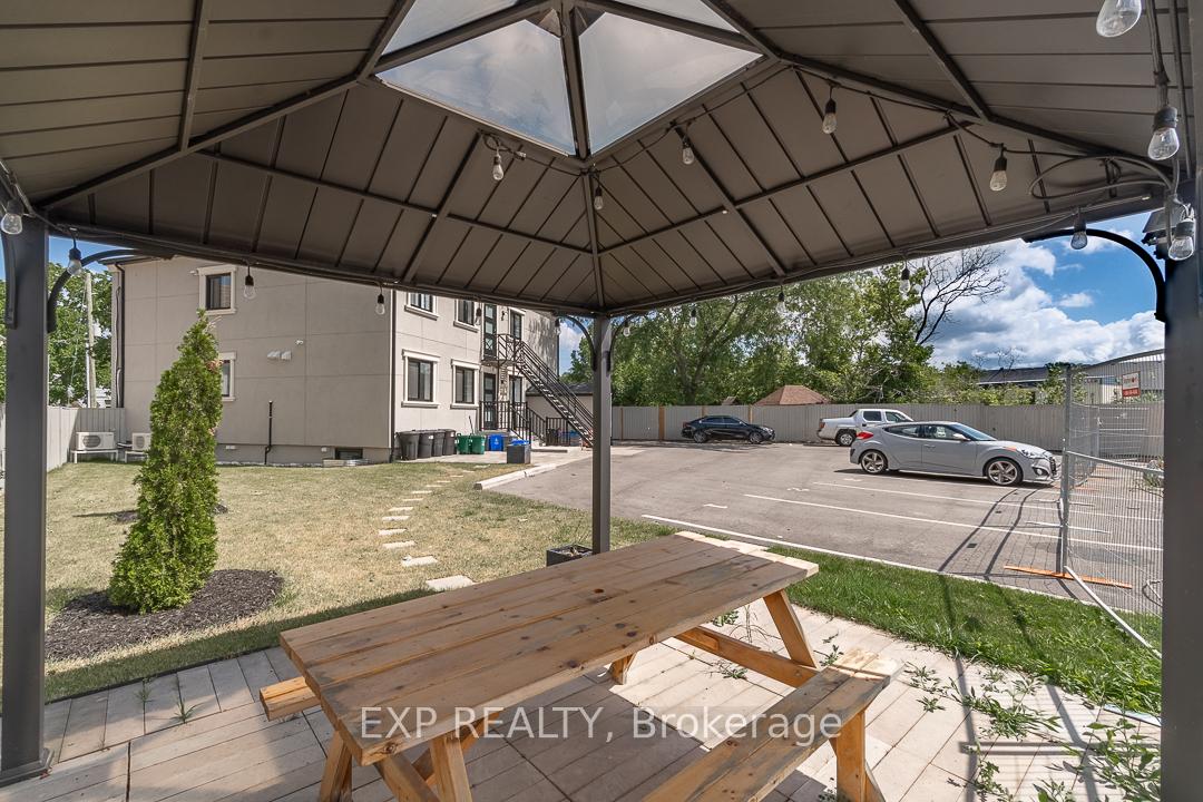 Photo 3 of Unit B2, 23 Clayburn Avenue, St. Catharines, Oakdale — HOMEH