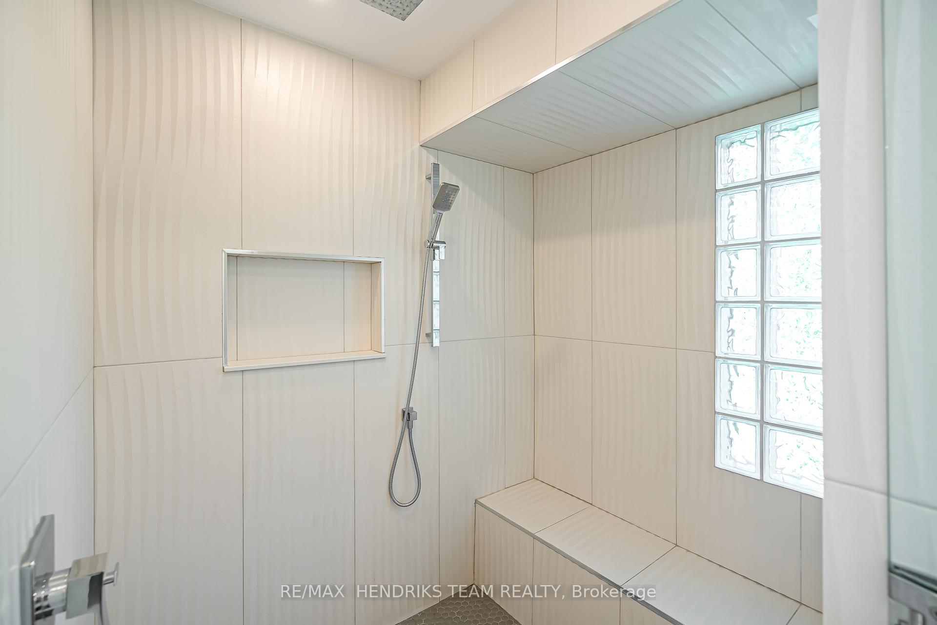 Photo 28 of 2 Briarfield Crescent, St. Catharines, Glendale/Glenridge — HOMEH