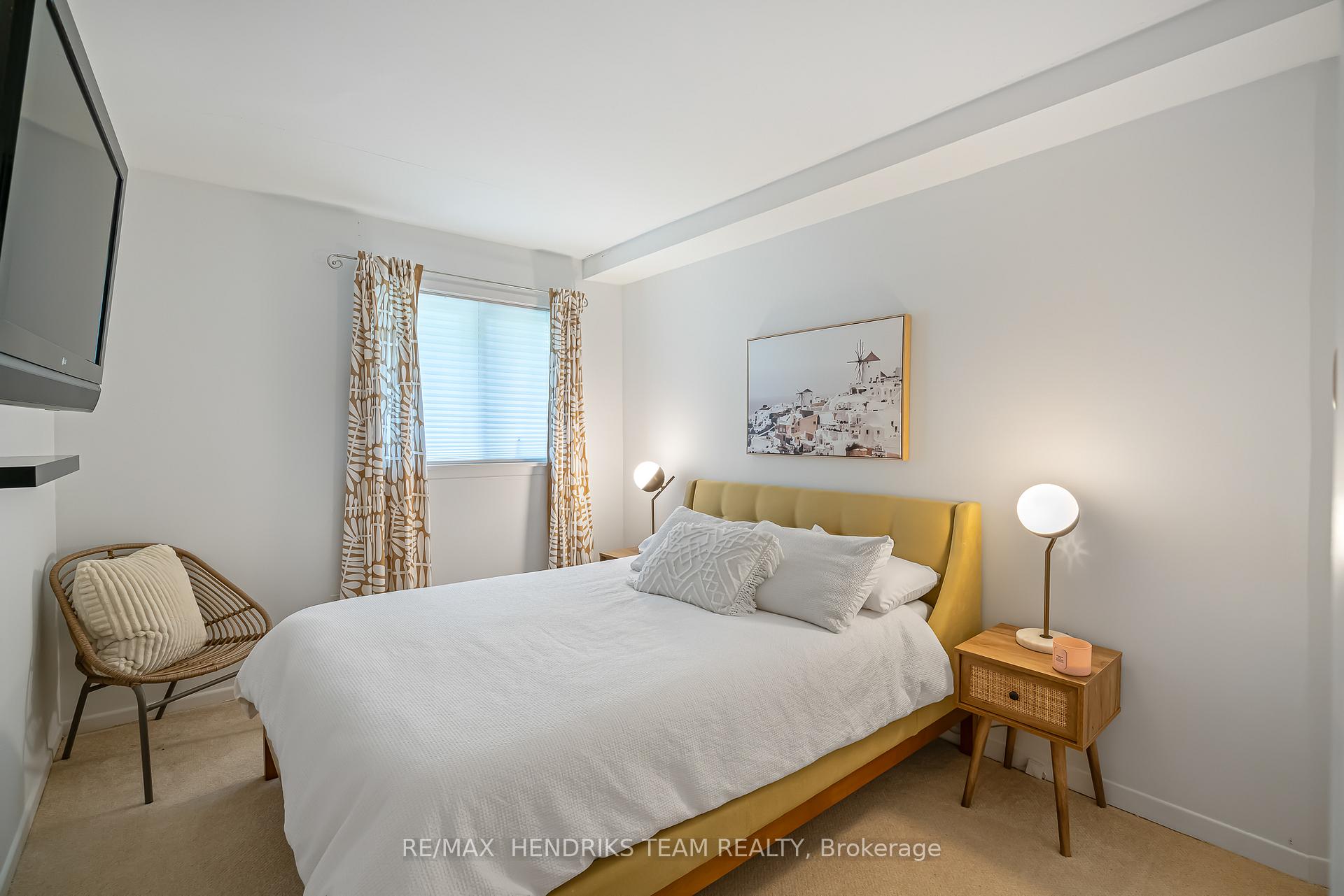 Photo 31 of 2 Briarfield Crescent, St. Catharines, Glendale/Glenridge — HOMEH