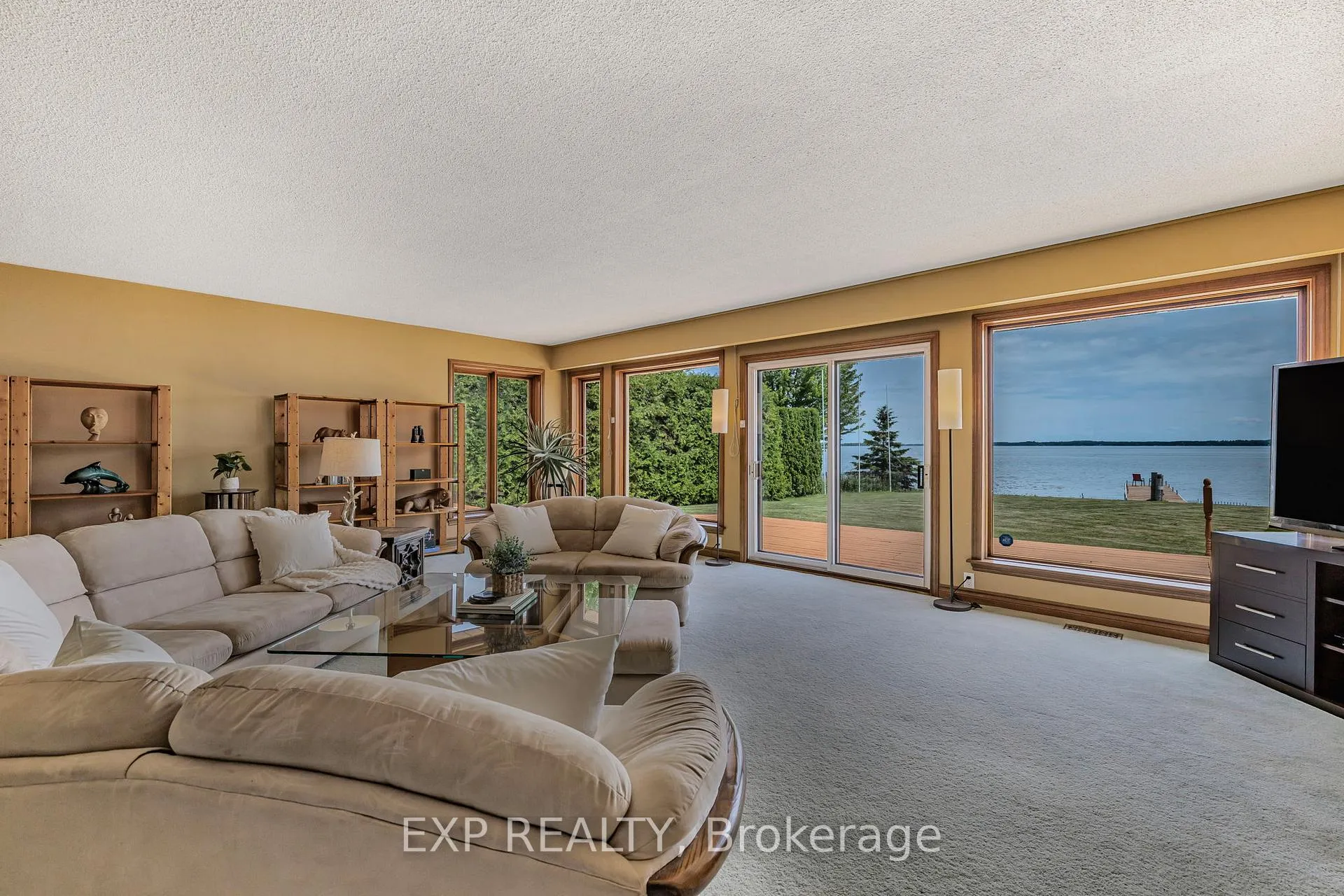 Photo 8 of 359 Aldred Drive, Scugog, Port Perry — HOMEH
