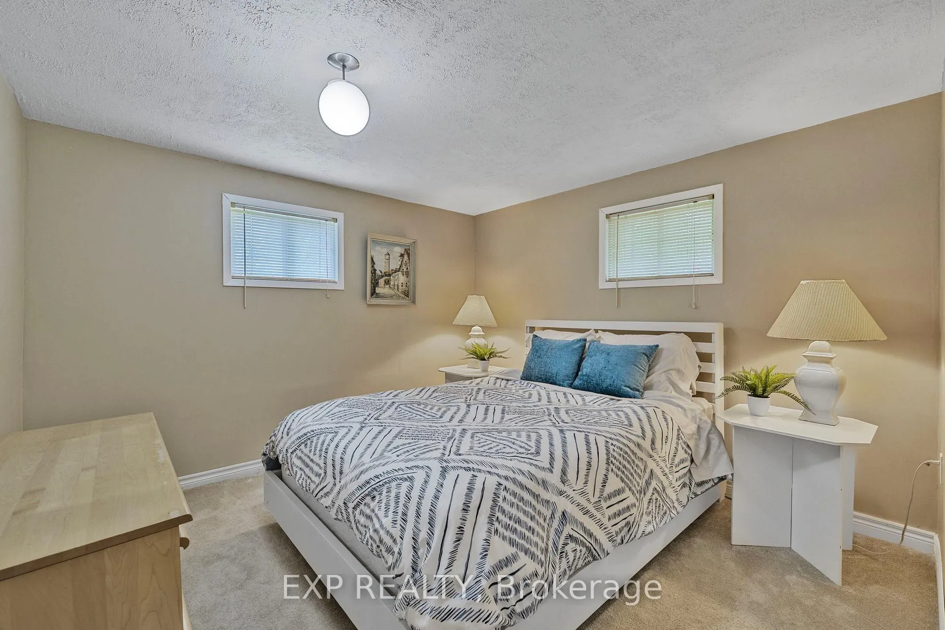 Photo 39 of 359 Aldred Drive, Scugog, Port Perry — HOMEH