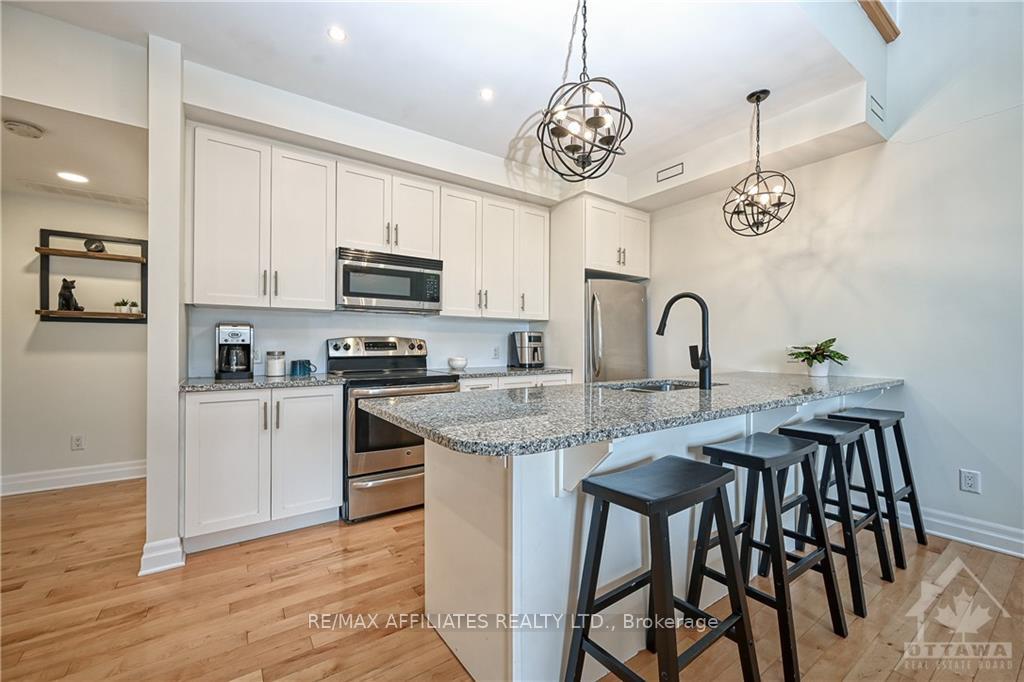 Photo 8 of 28 Meach, Ottawa, Stittsville (South) — HOMEH