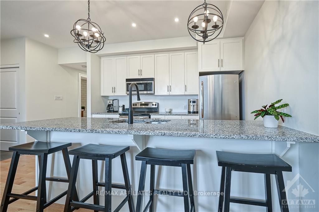 Photo 14 of 28 Meach, Ottawa, Stittsville (South) — HOMEH