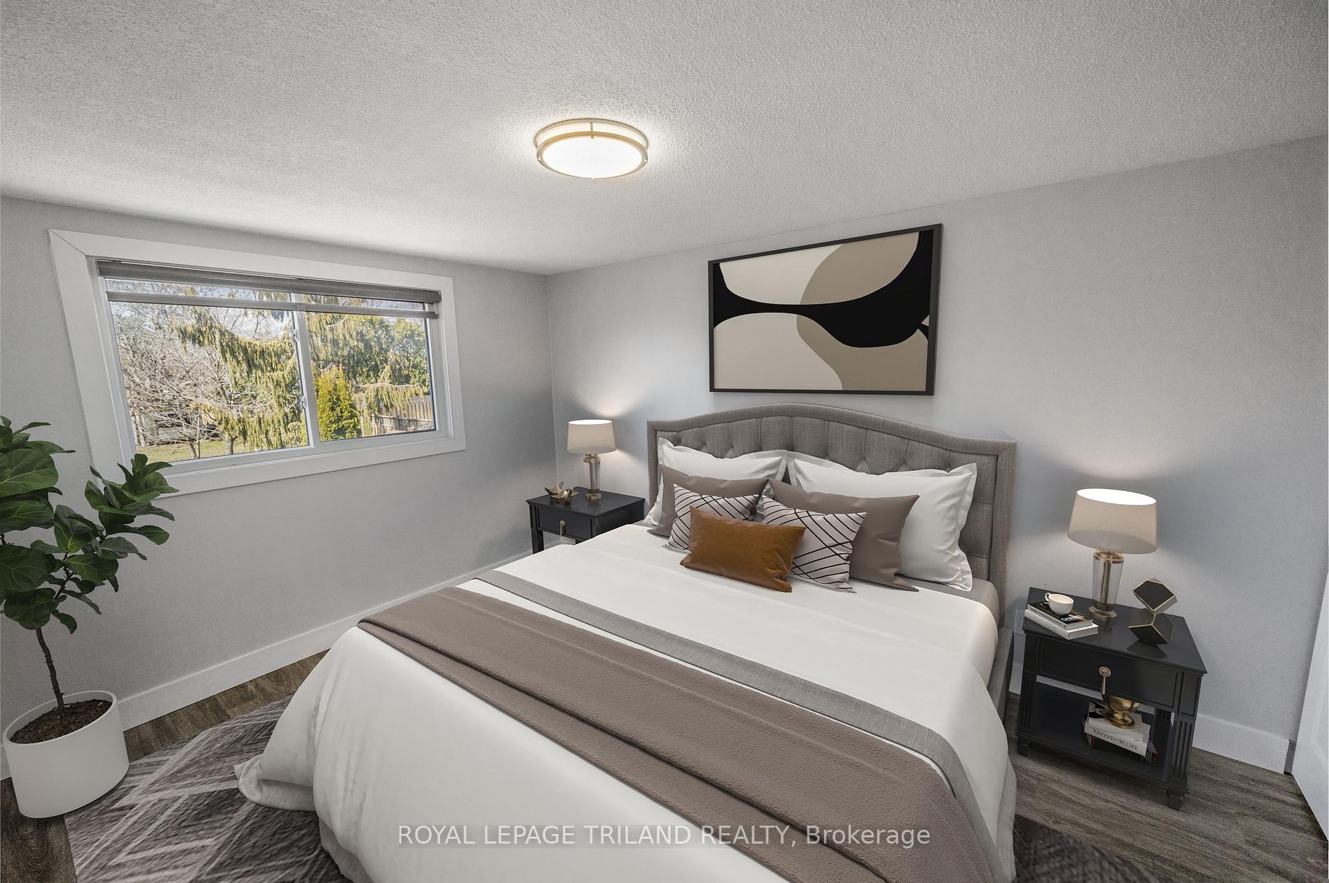 Photo 8 of 65 Manor Road, St. Thomas — HOMEH