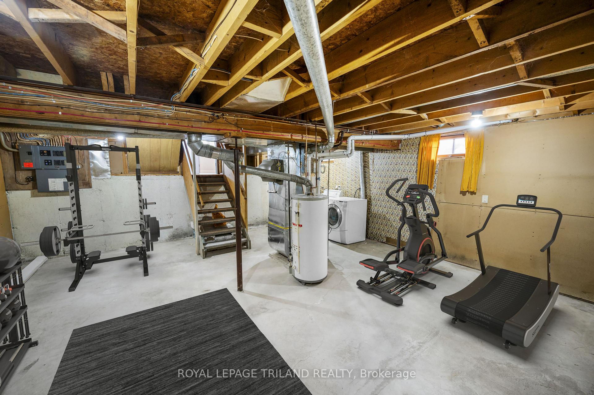 Photo 17 of 65 Manor Road, St. Thomas — HOMEH