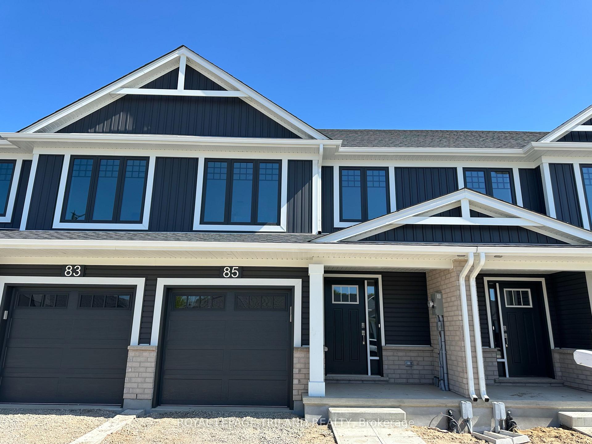 Photo 1 of 85 Empire Parkway, St. Thomas — HOMEH