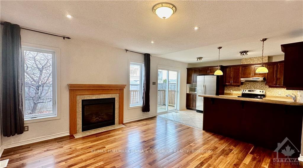 Photo 6 of 503 Rosehill Avenue, Ottawa, Stittsville (North) — HOMEH