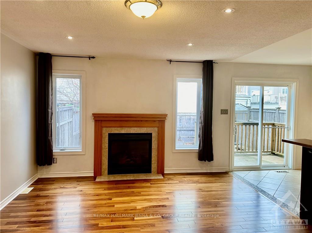 Photo 7 of 503 Rosehill Avenue, Ottawa, Stittsville (North) — HOMEH