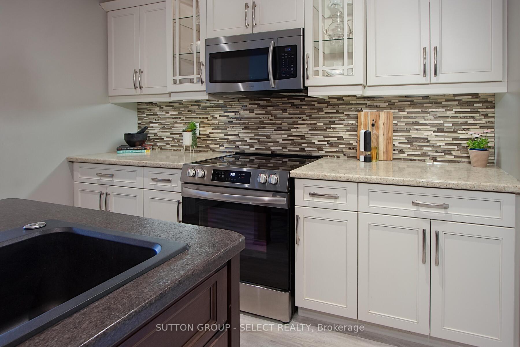 Photo 12 of 70 Shaw Valley Drive, St. Thomas — HOMEH