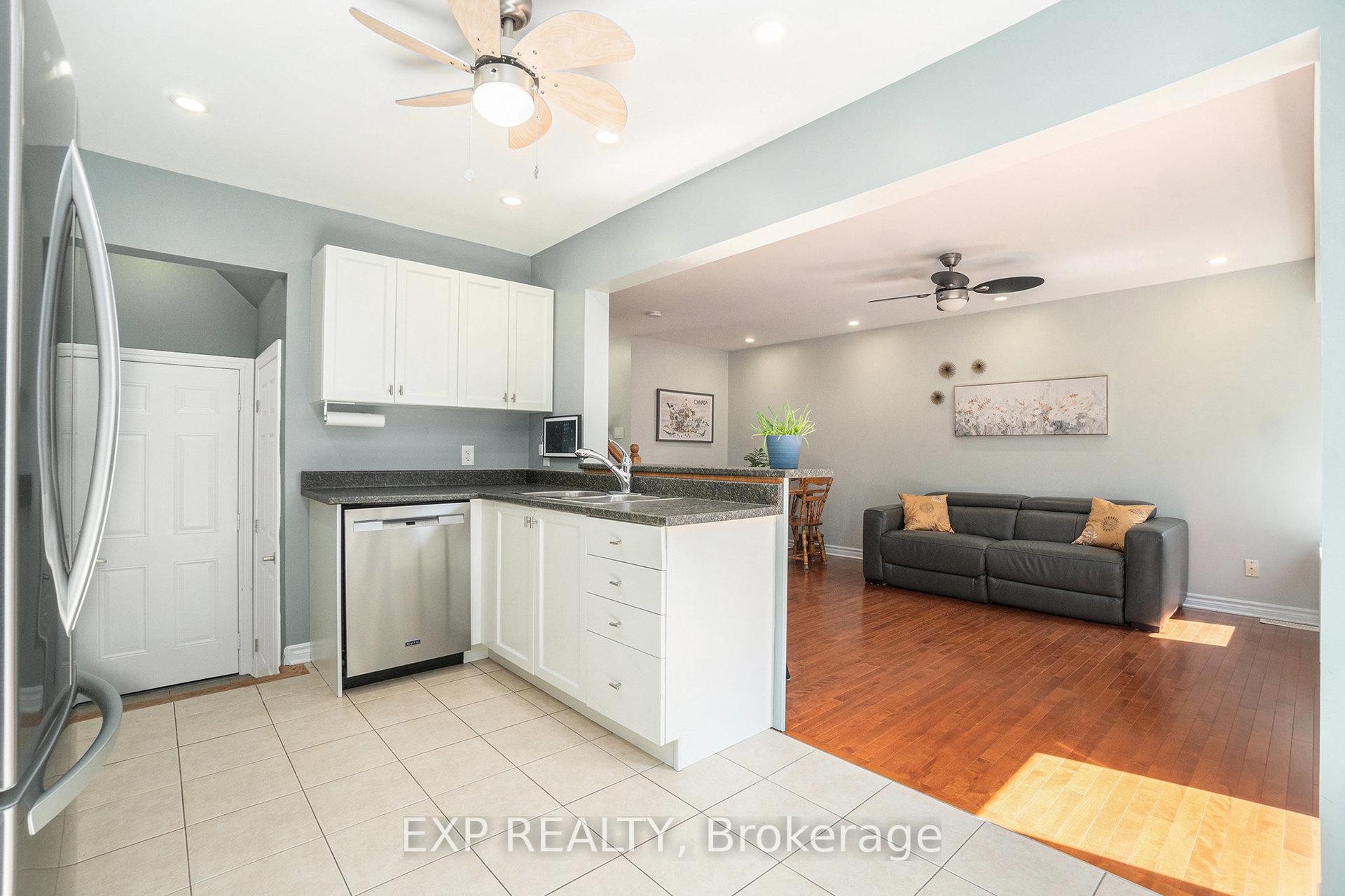 Photo 9 of 502 Rosehill Avenue, Ottawa, Stittsville (North) — HOMEH