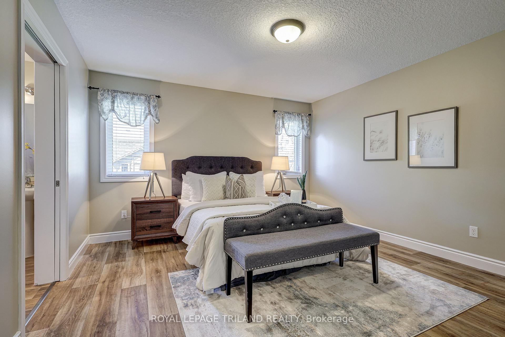 Photo 6 of 48 Ambleside Drive, St. Thomas — HOMEH