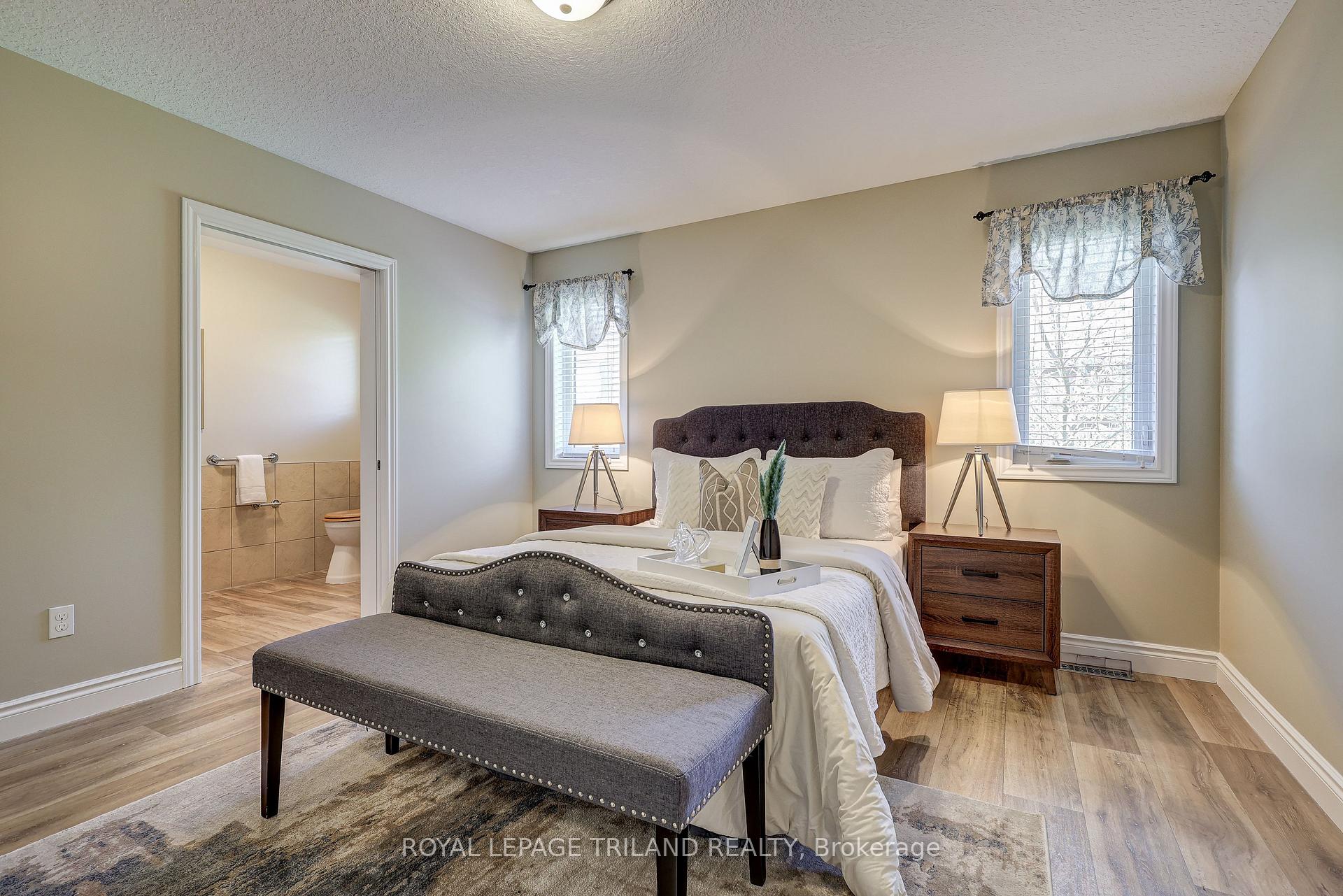 Photo 7 of 48 Ambleside Drive, St. Thomas — HOMEH