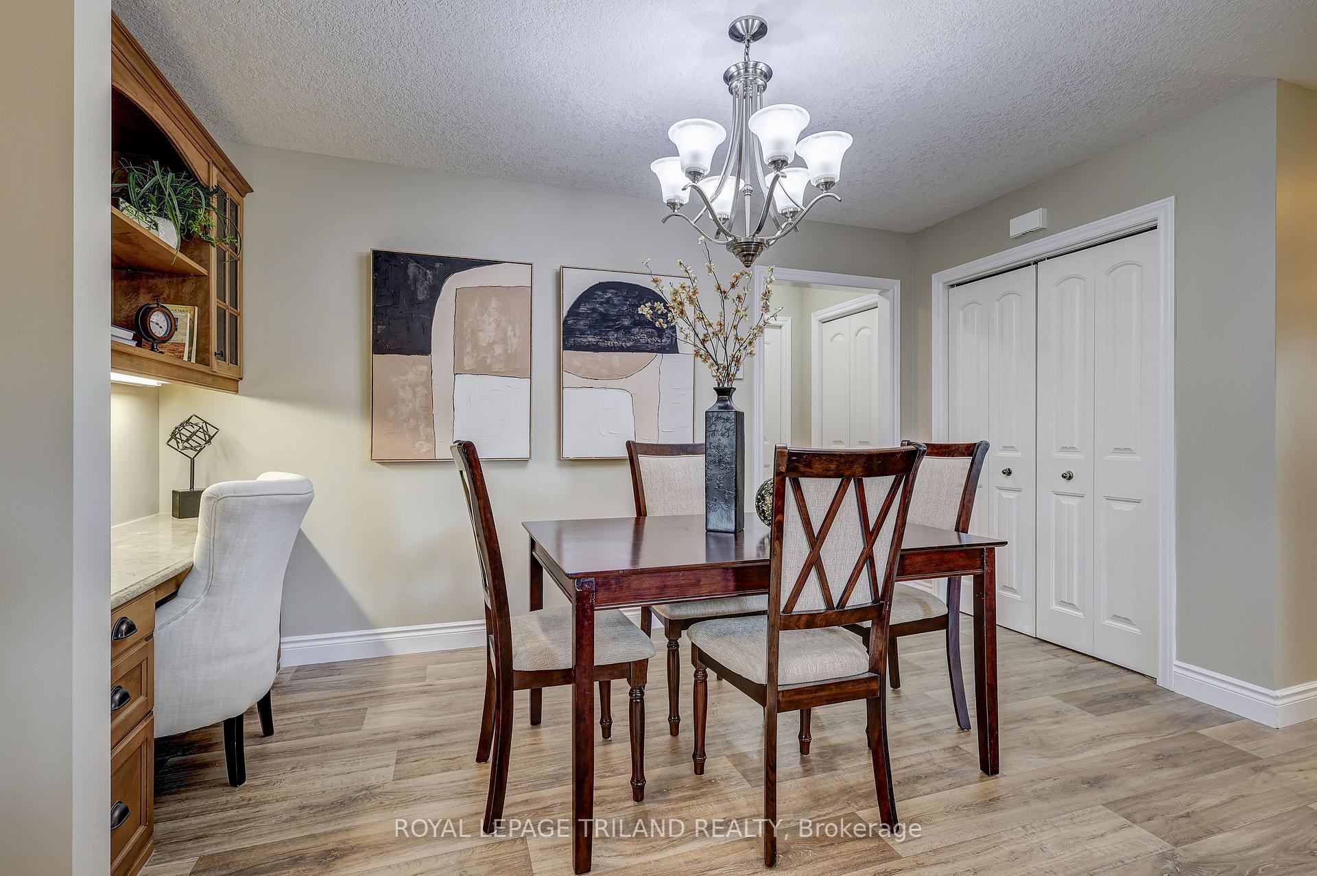 Photo 11 of 48 Ambleside Drive, St. Thomas — HOMEH