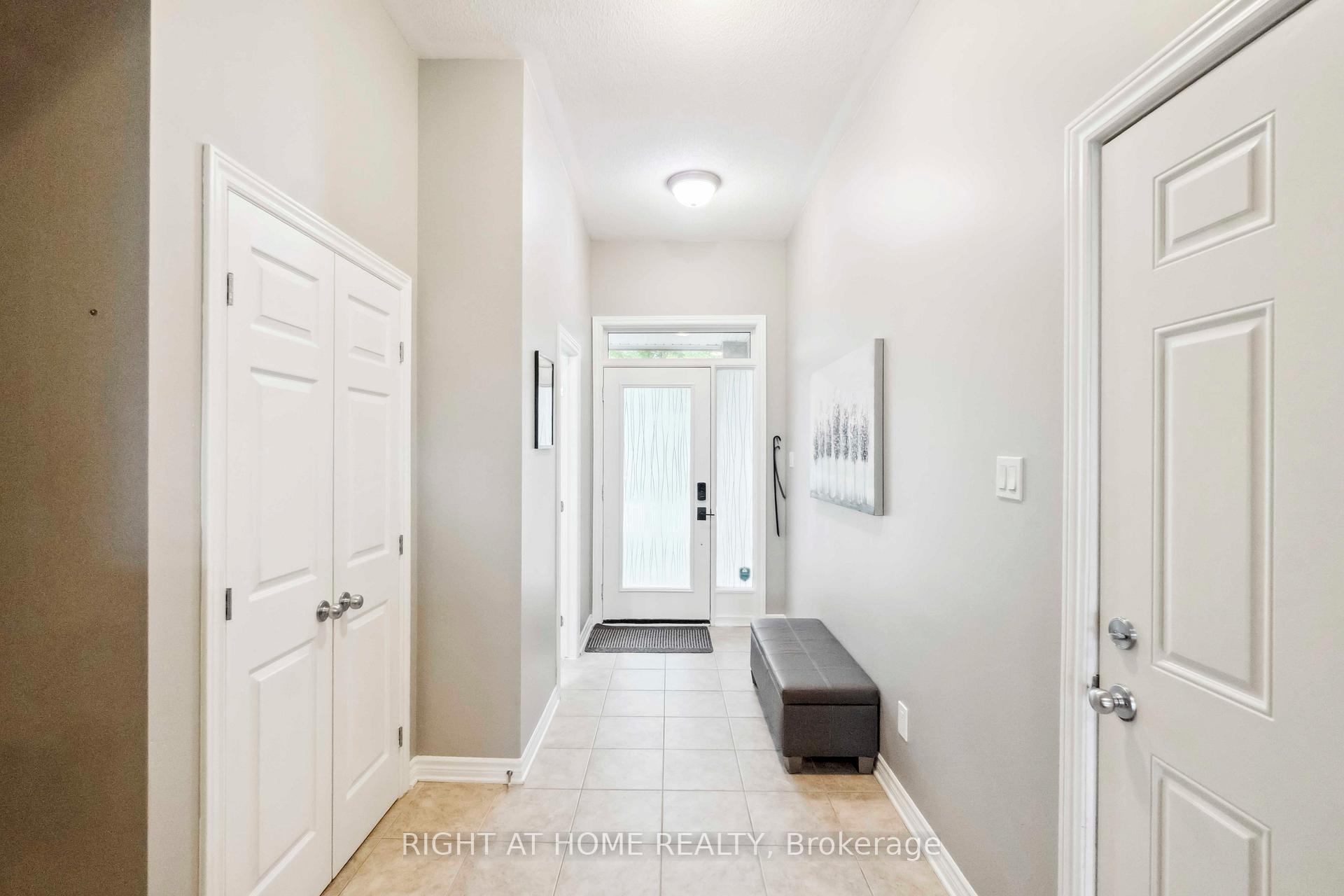 Photo 3 of 163 Mojave Crescent, Ottawa, Stittsville (North) — HOMEH