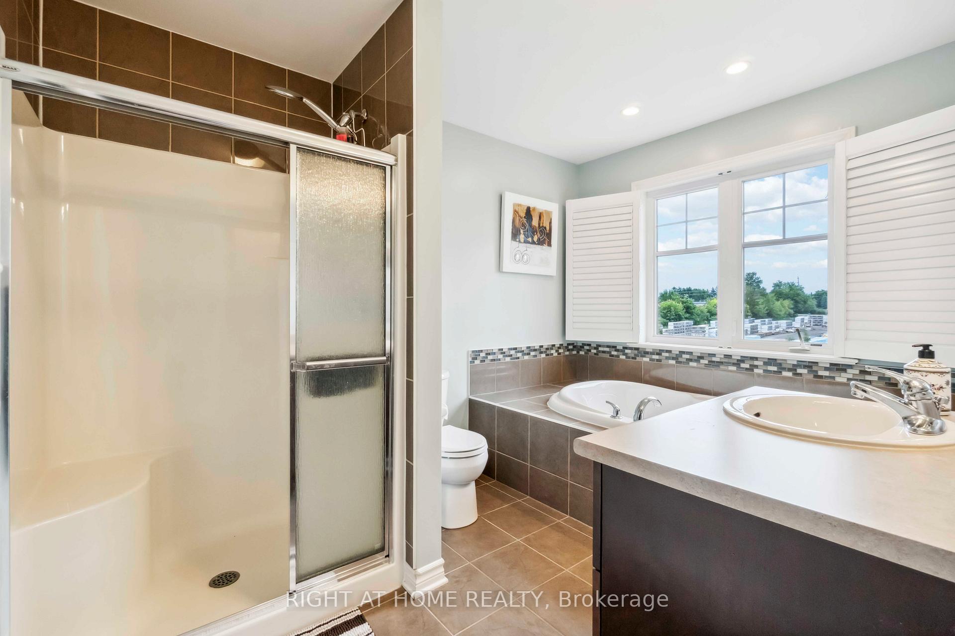 Photo 16 of 163 Mojave Crescent, Ottawa, Stittsville (North) — HOMEH