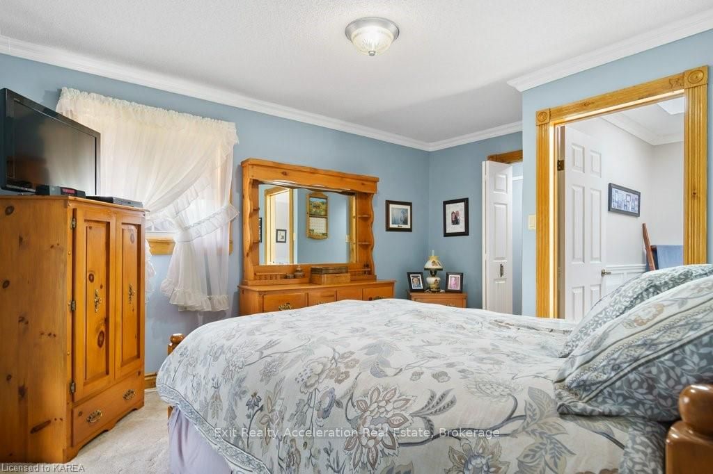 Photo 22 of 923 County Road 1 E, Stone Mills — HOMEH