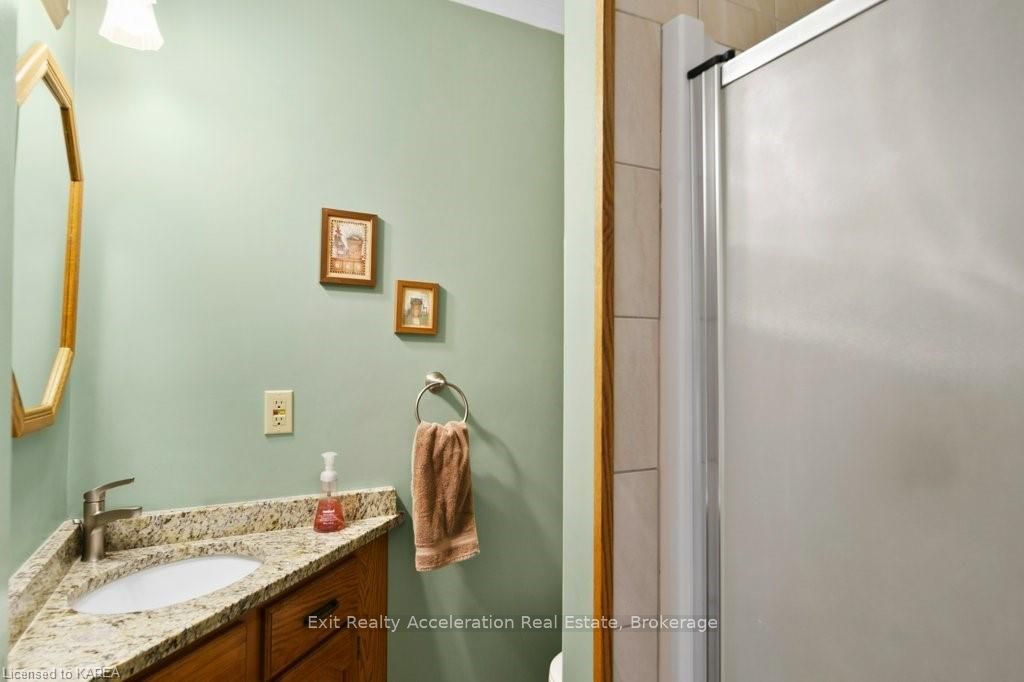 Photo 16 of 923 County Road 1 E, Stone Mills — HOMEH