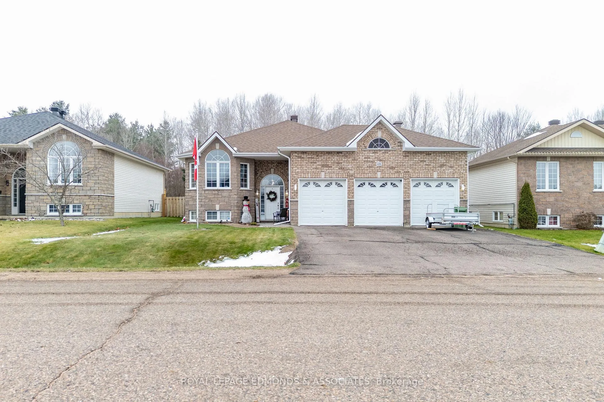 Front of 655 Fairview Avenue S