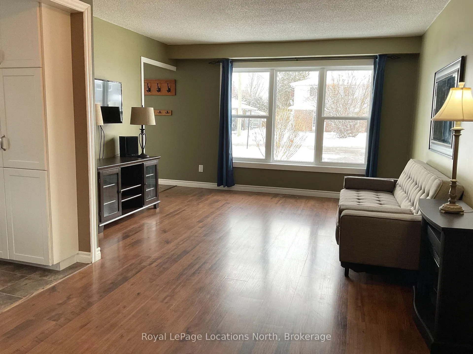 Photo 13 of 248 Eric Street, Clearview, Stayner — HOMEH