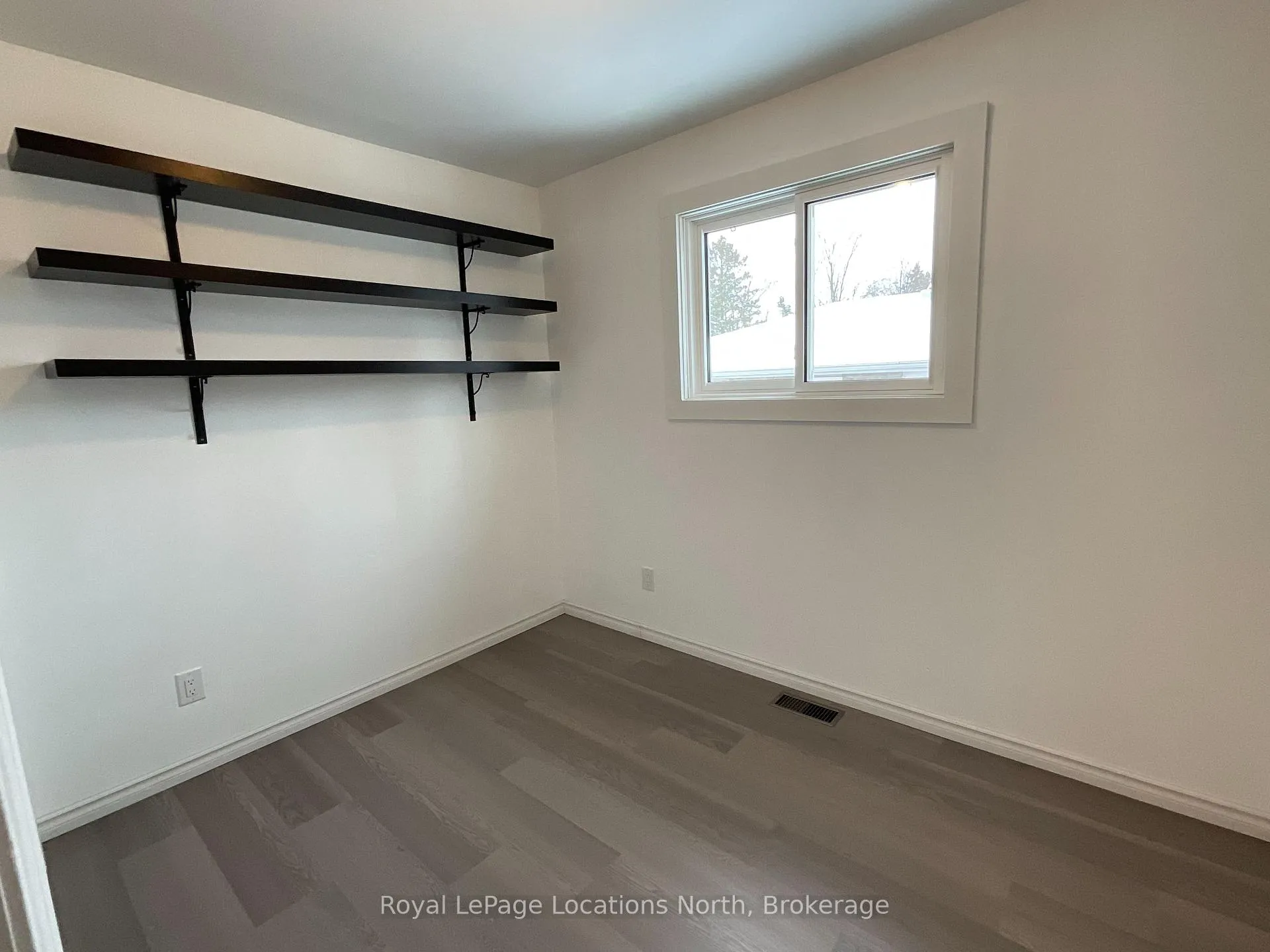 Photo 22 of 248 Eric Street, Clearview, Stayner — HOMEH