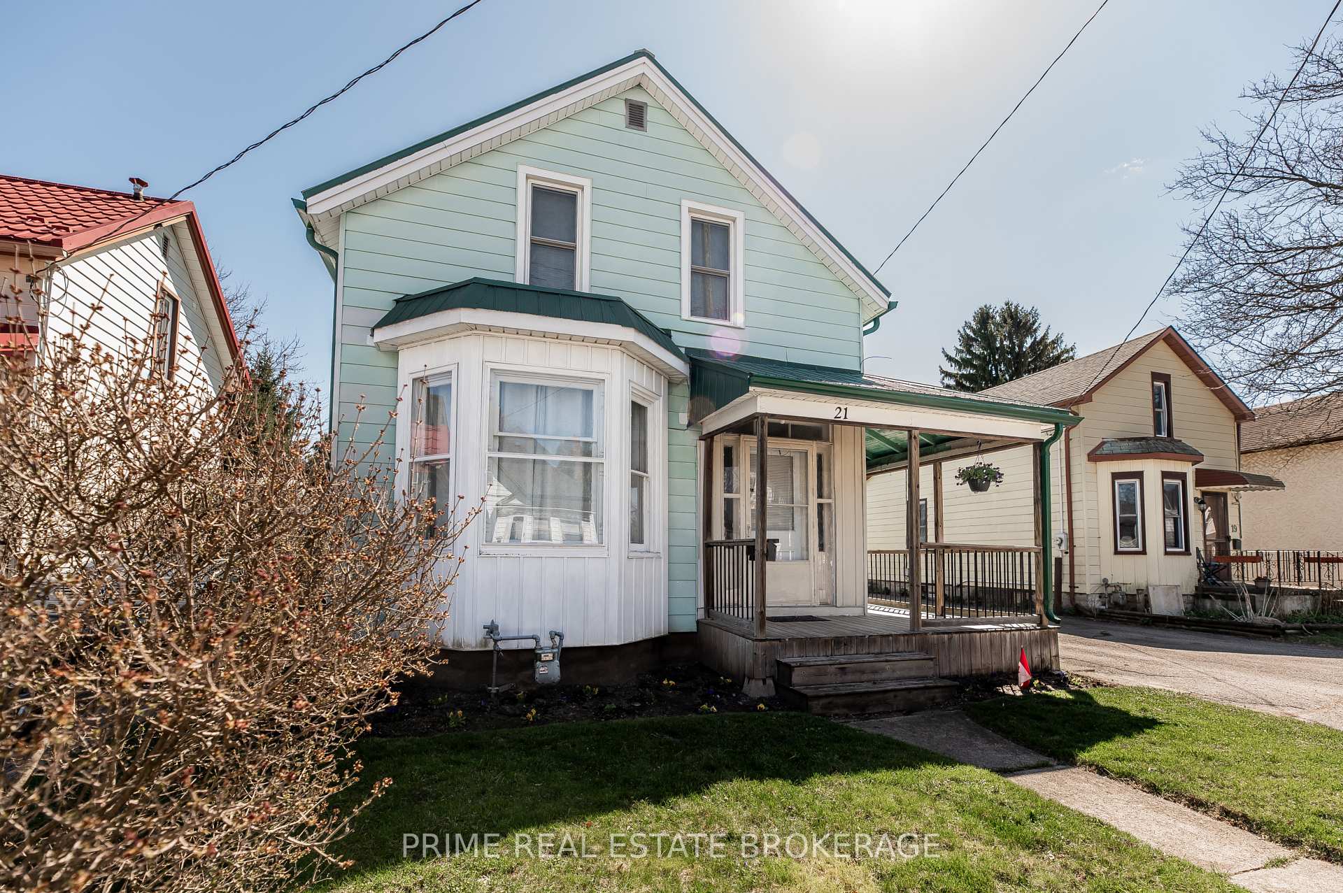 Photo 1 of 21 Yarwood Street, St. Thomas — HOMEH
