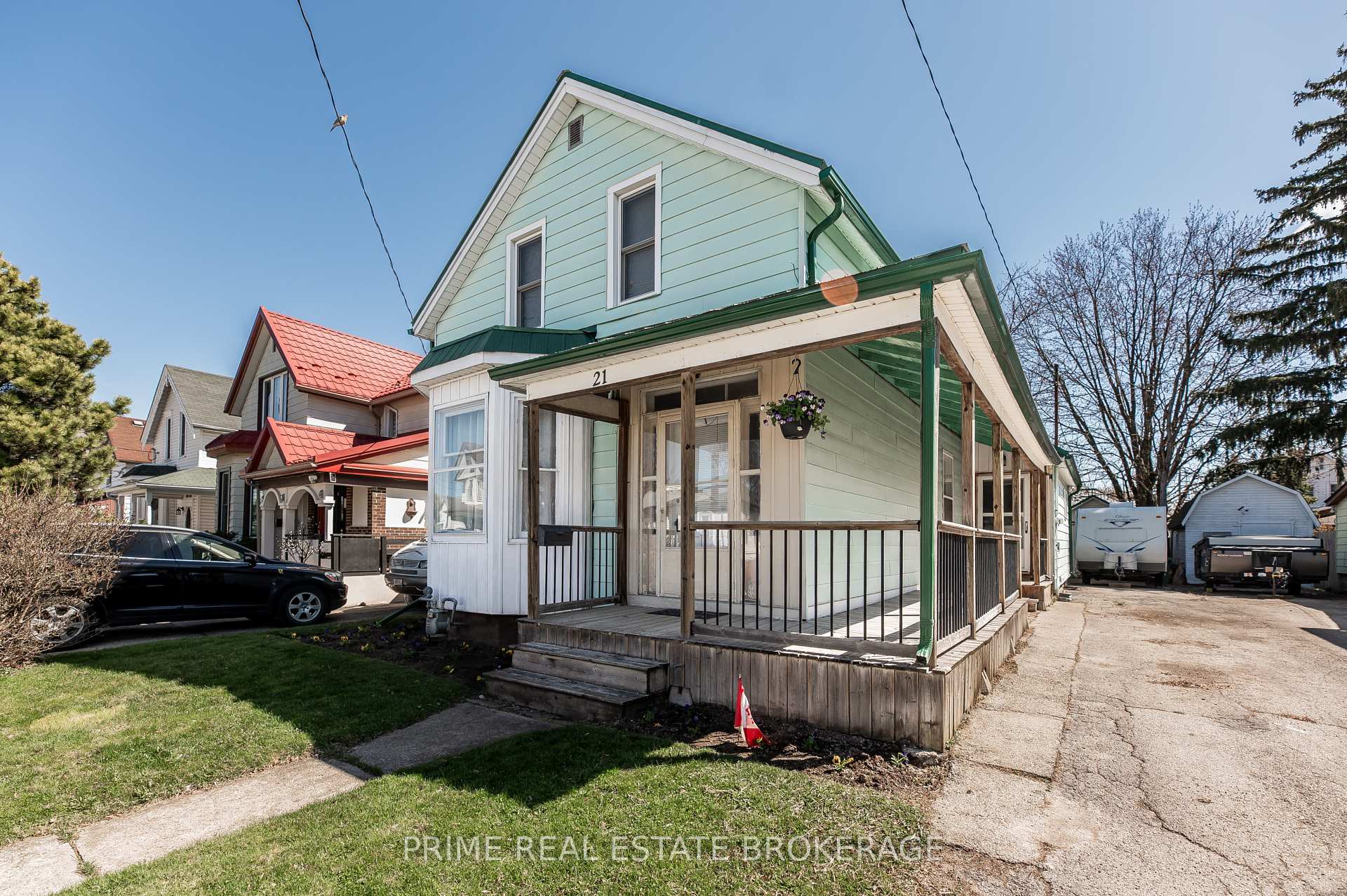 Photo 2 of 21 Yarwood Street, St. Thomas — HOMEH