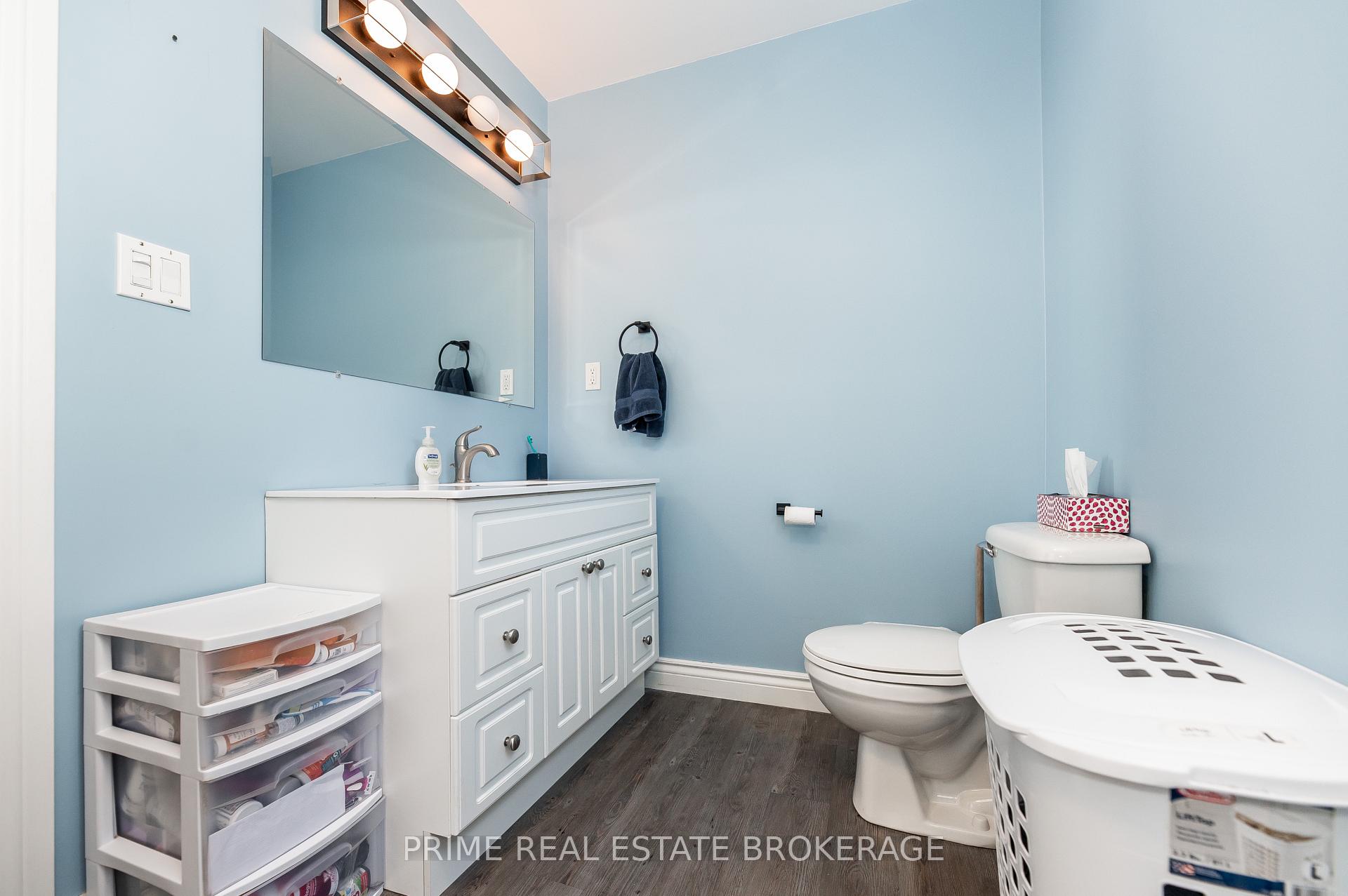 Photo 14 of 21 Yarwood Street, St. Thomas — HOMEH