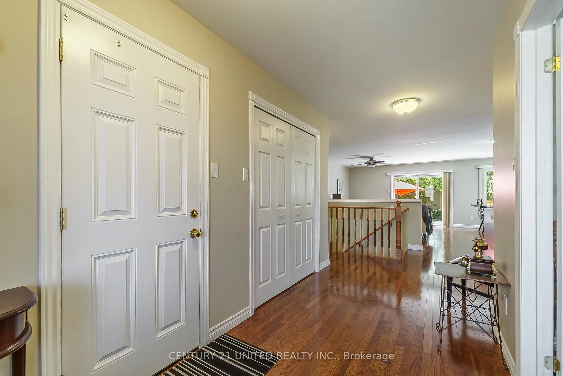 Photo 4 of 441 Bianco Crescent, Peterborough, Monaghan Ward 2 — HOMEH