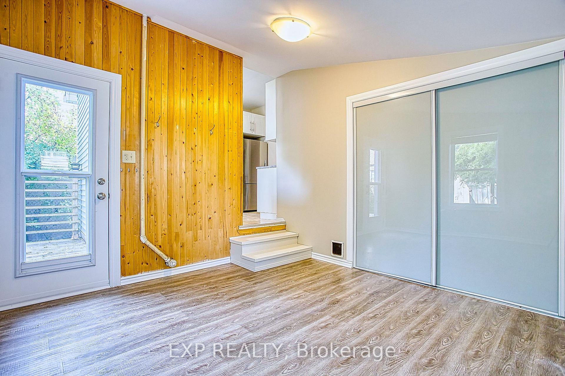 Photo 4 of 96 York Street, St. Catharines, Downtown — HOMEH