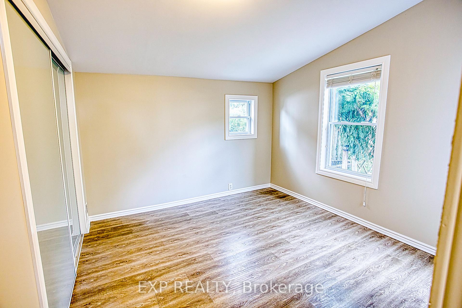 Photo 6 of 96 York Street, St. Catharines, Downtown — HOMEH