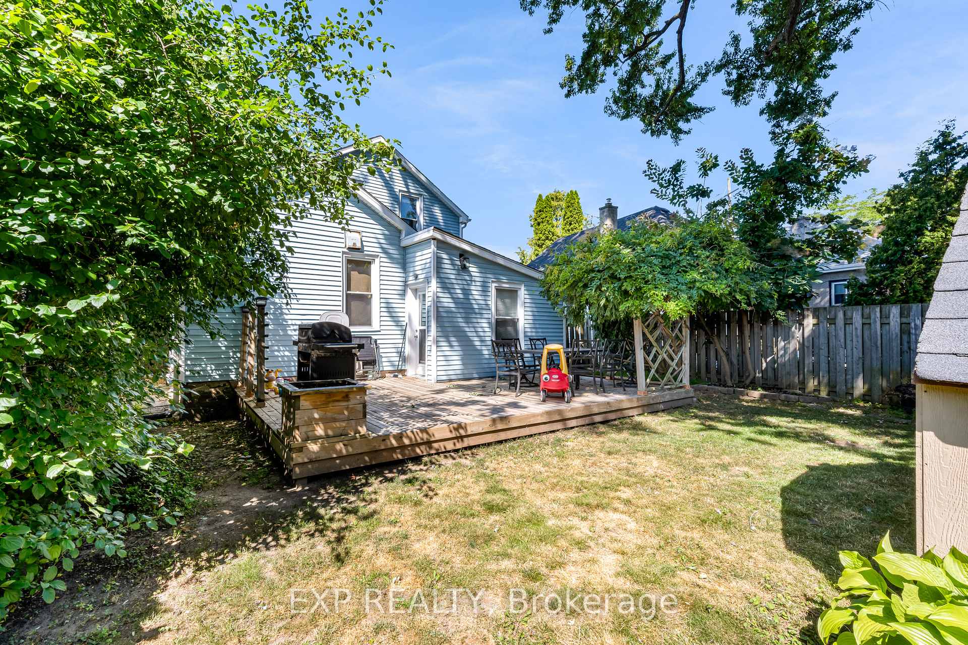 Photo 20 of 96 York Street, St. Catharines, Downtown — HOMEH
