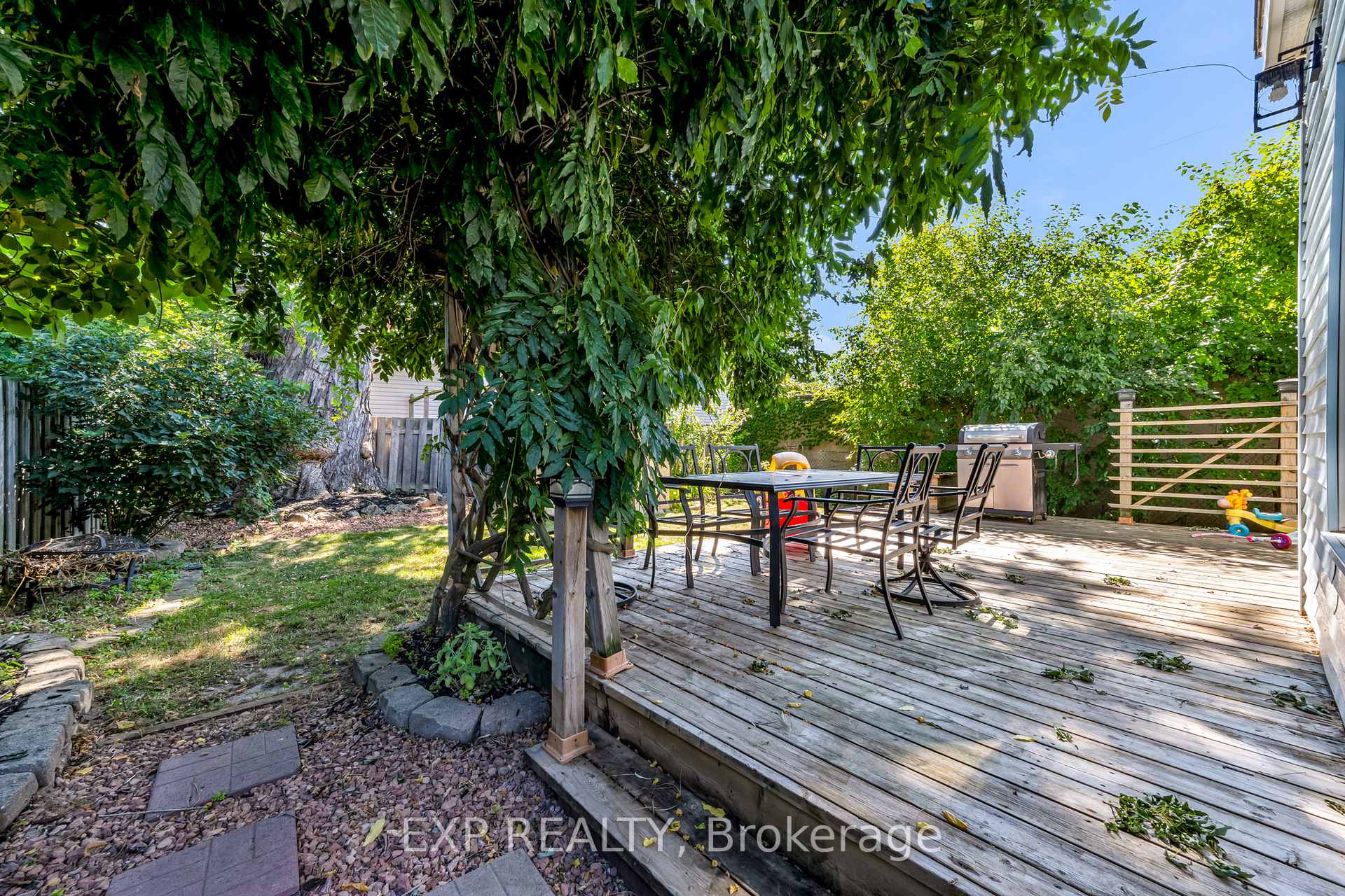 Photo 24 of 96 York Street, St. Catharines, Downtown — HOMEH