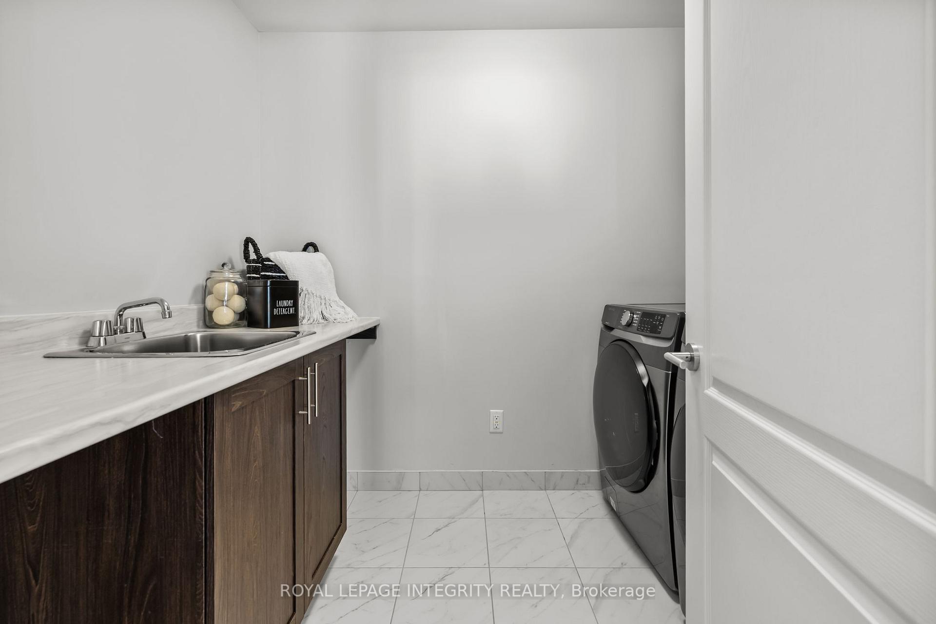 Photo 29 of 98 Jardiniere Street, Ottawa, Remainder of Stittsville & Area — HOMEH