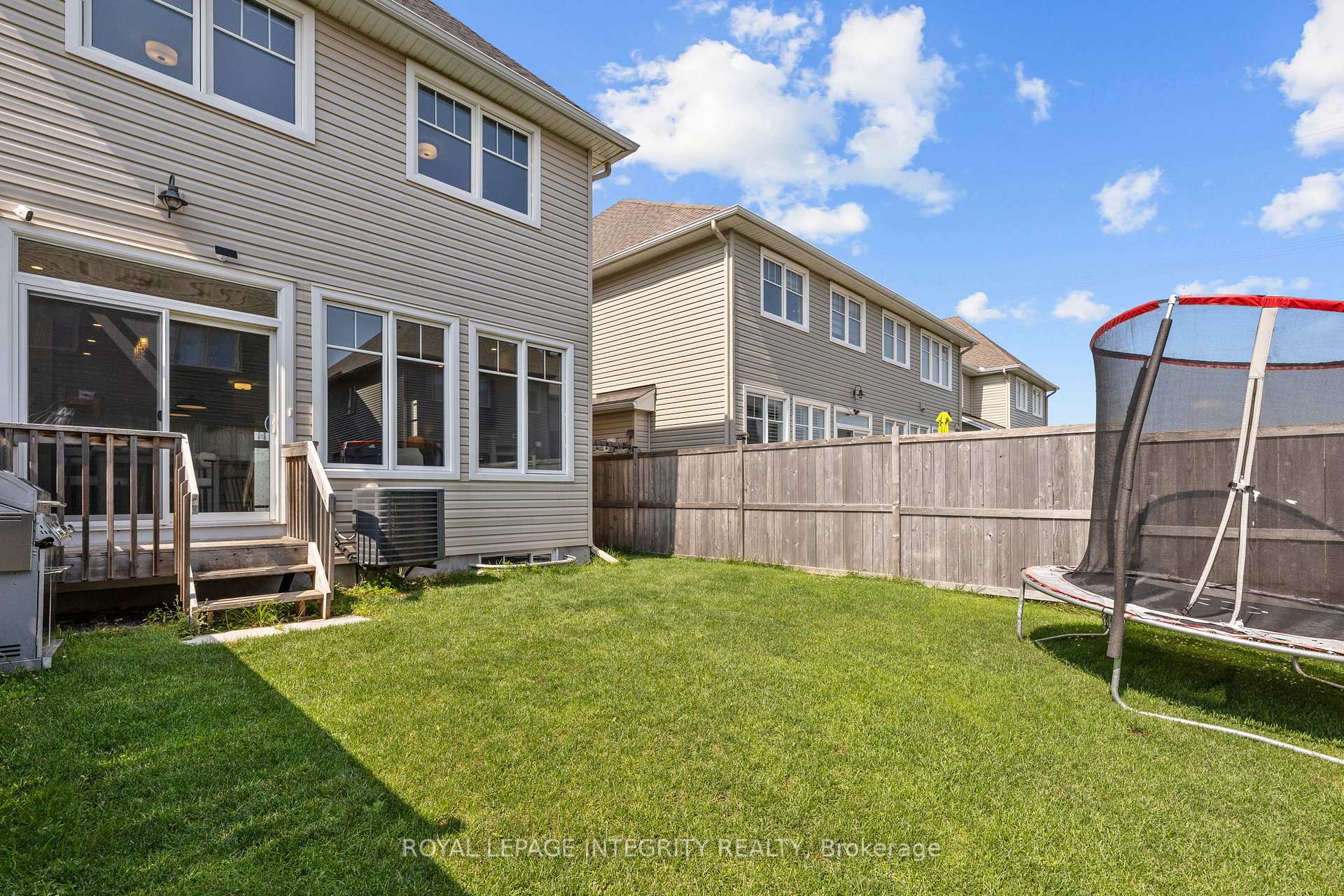 Photo 33 of 98 Jardiniere Street, Ottawa, Remainder of Stittsville & Area — HOMEH
