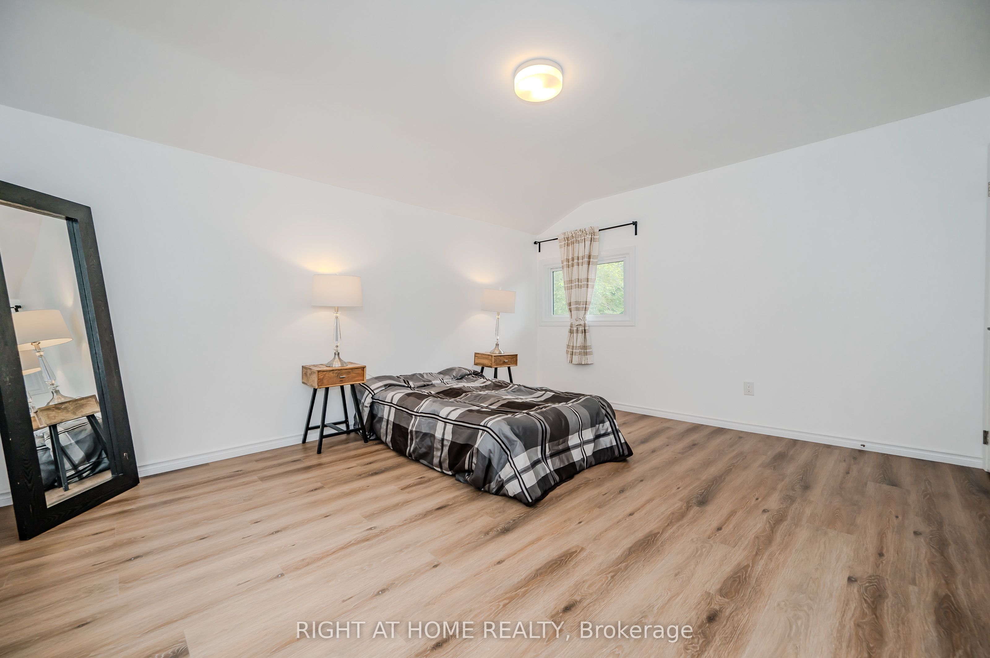 Photo 61 of 2 Campview Road, Hamilton, Winona Park — HOMEH