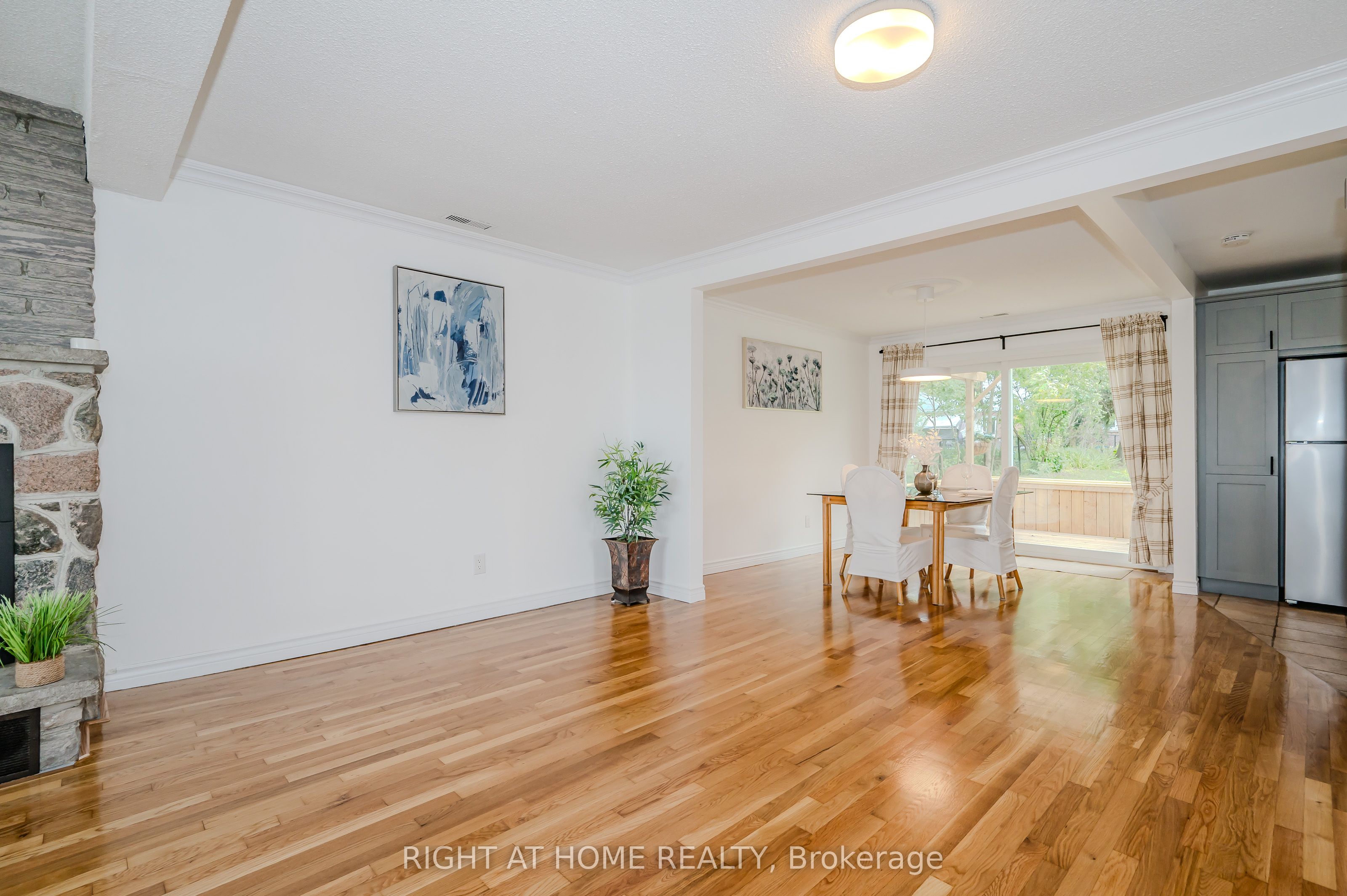 Photo 45 of 2 Campview Road, Hamilton, Winona Park — HOMEH