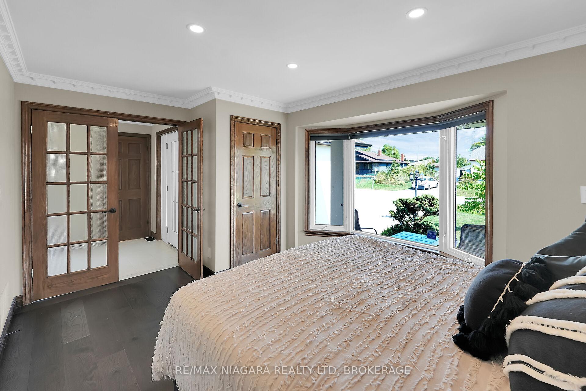 Photo 9 of 5 Lucerne Place, St. Catharines, Oakdale — HOMEH