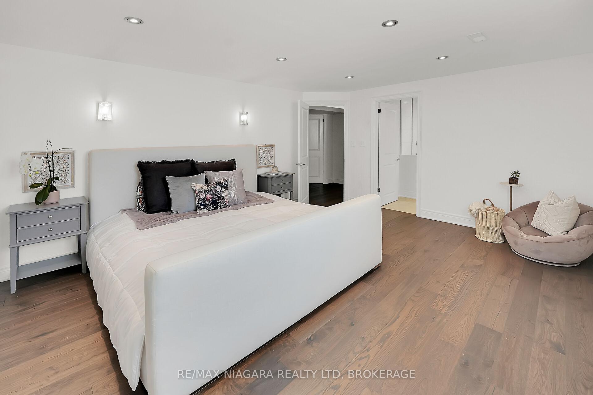 Photo 37 of 5 Lucerne Place, St. Catharines, Oakdale — HOMEH