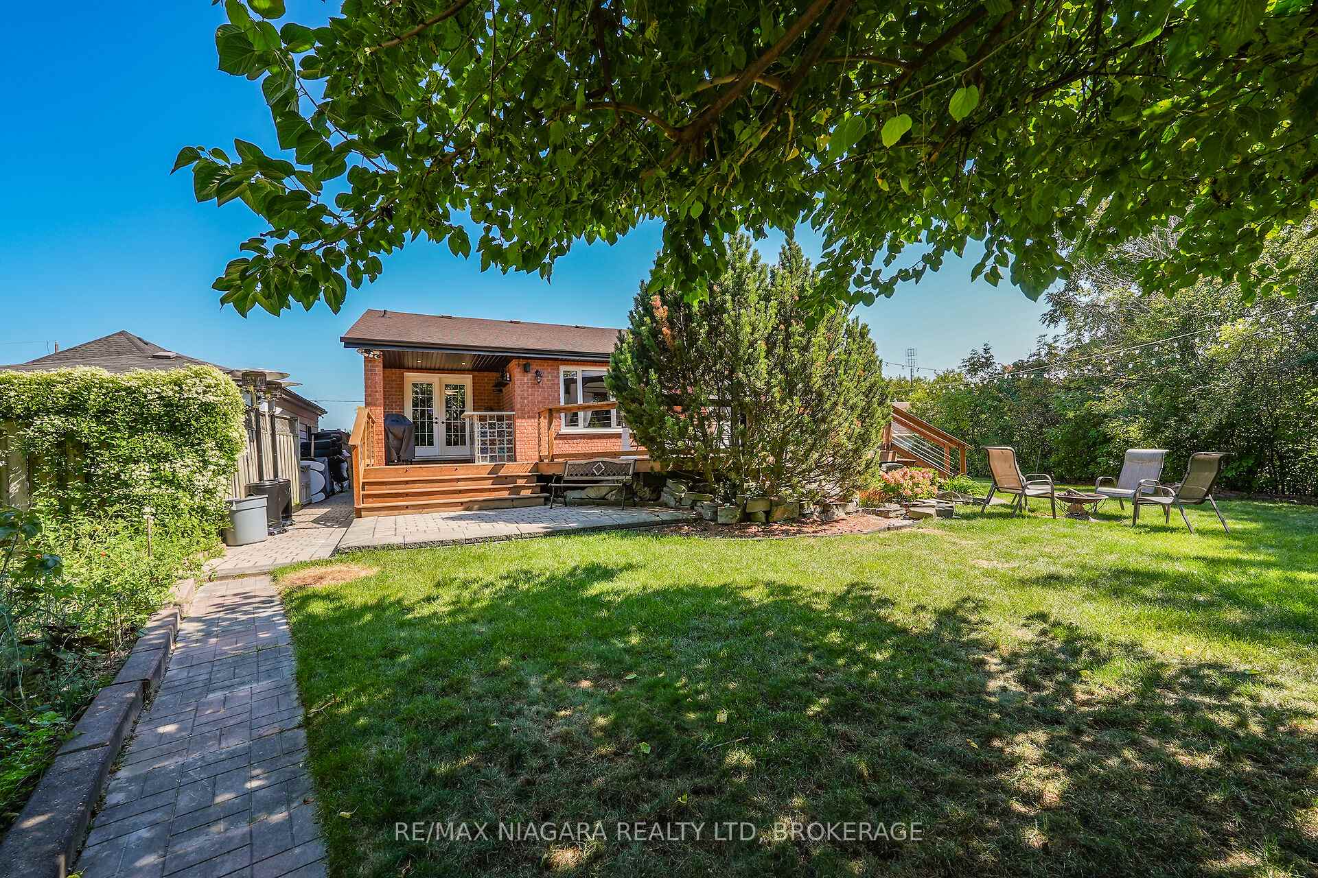 Photo 42 of 5 Lucerne Place, St. Catharines, Oakdale — HOMEH