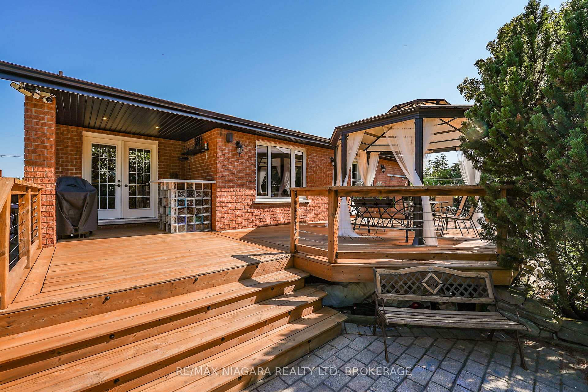 Photo 43 of 5 Lucerne Place, St. Catharines, Oakdale — HOMEH