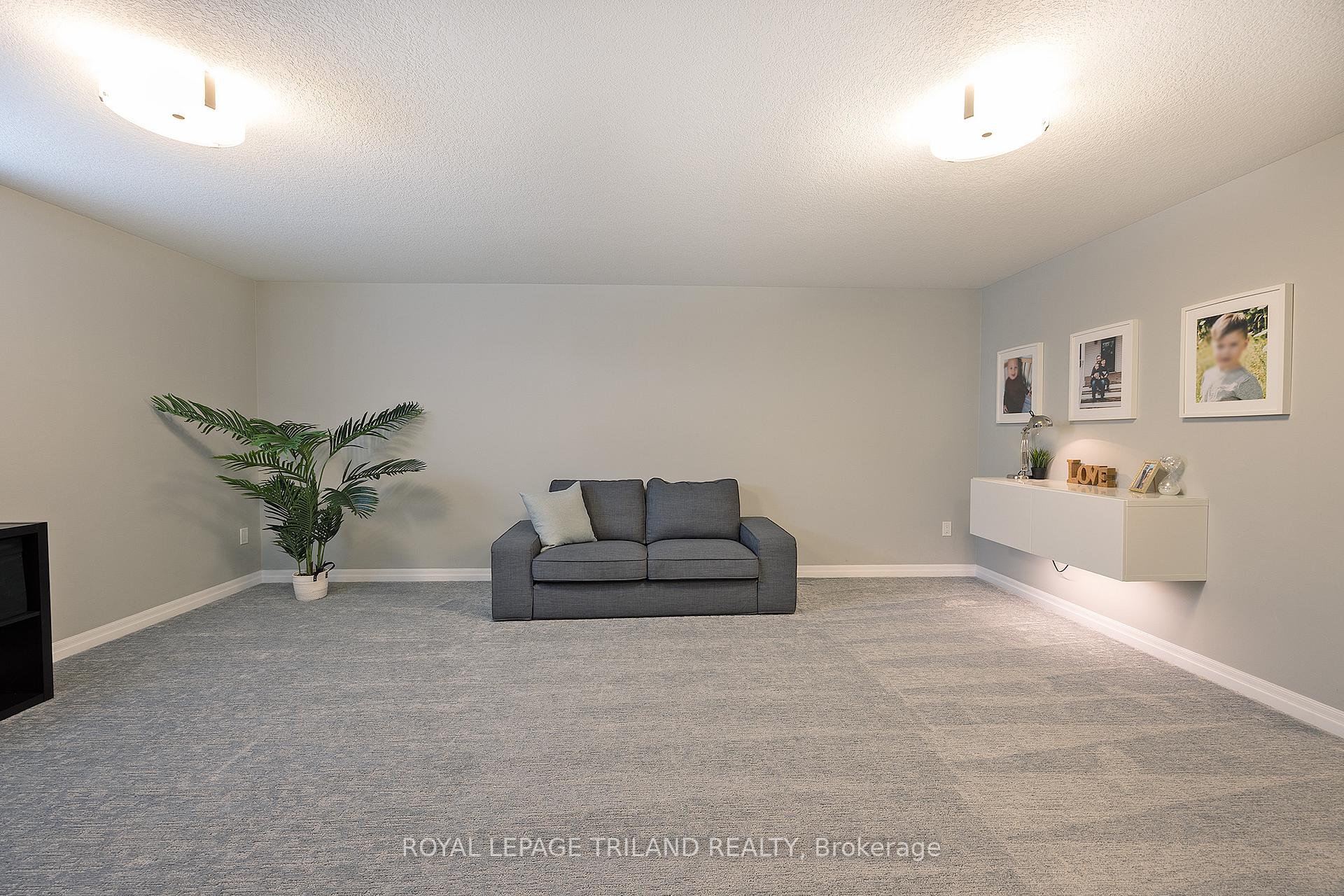 Photo 21 of 4 Harlequin Court, St. Thomas — HOMEH