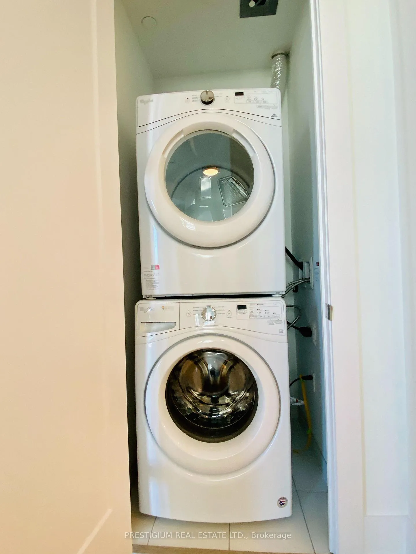 Photo 7 of Unit 219, 1 Edgewater Drive, Toronto, Waterfront Communities — HOMEH