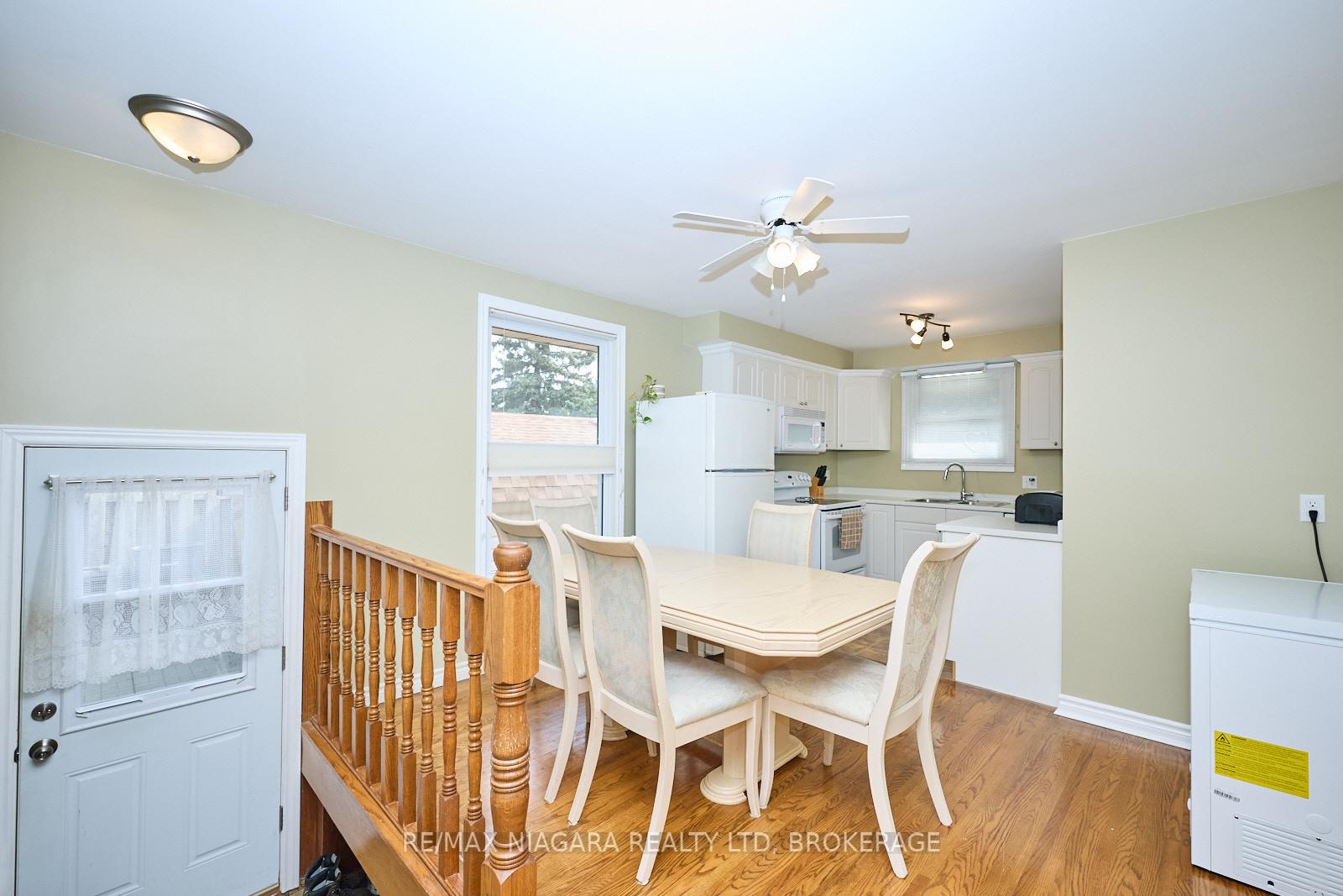 Photo 11 of 23 Huntley Crescent, St. Catharines, Carlton/Bunting — HOMEH