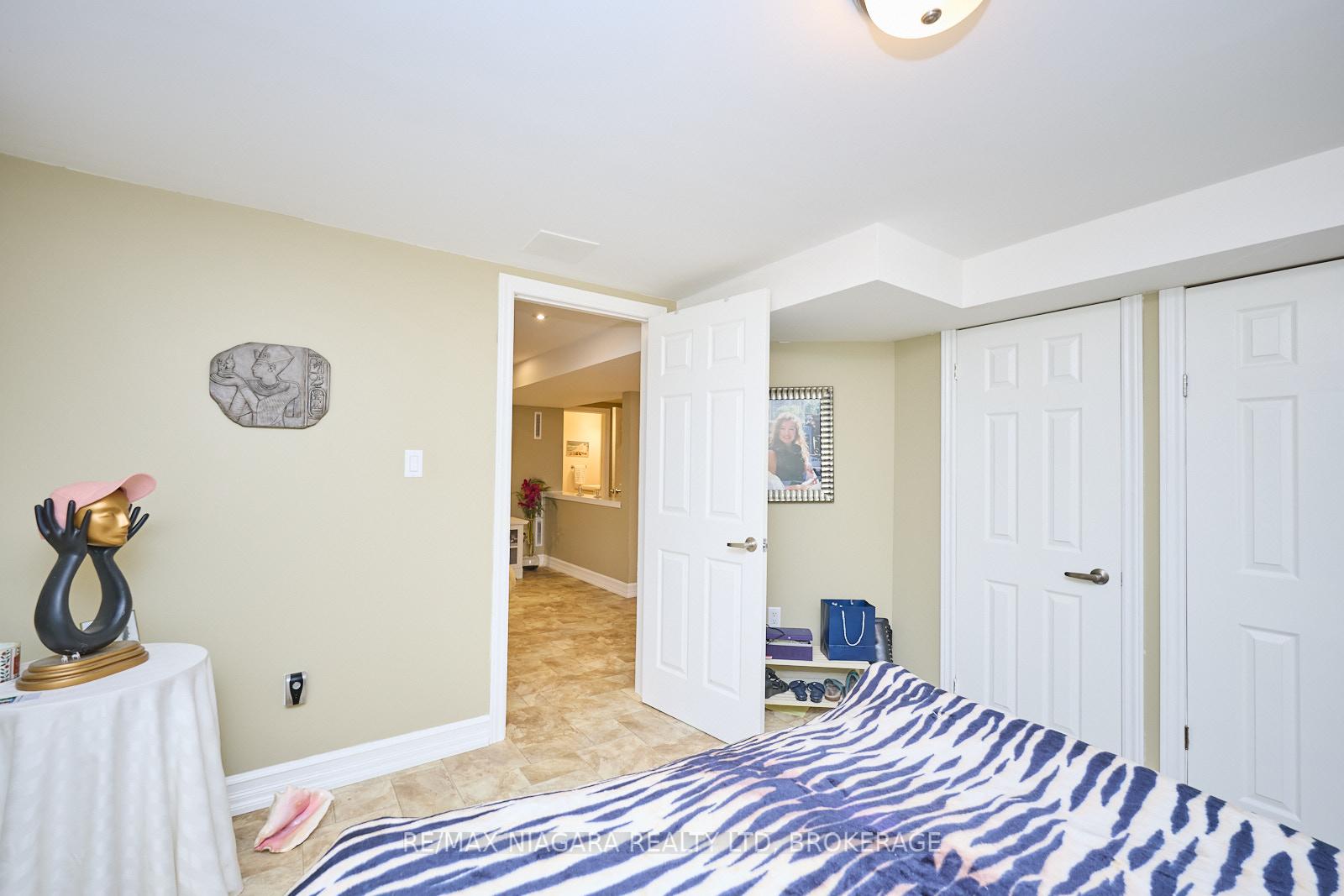 Photo 24 of 23 Huntley Crescent, St. Catharines, Carlton/Bunting — HOMEH
