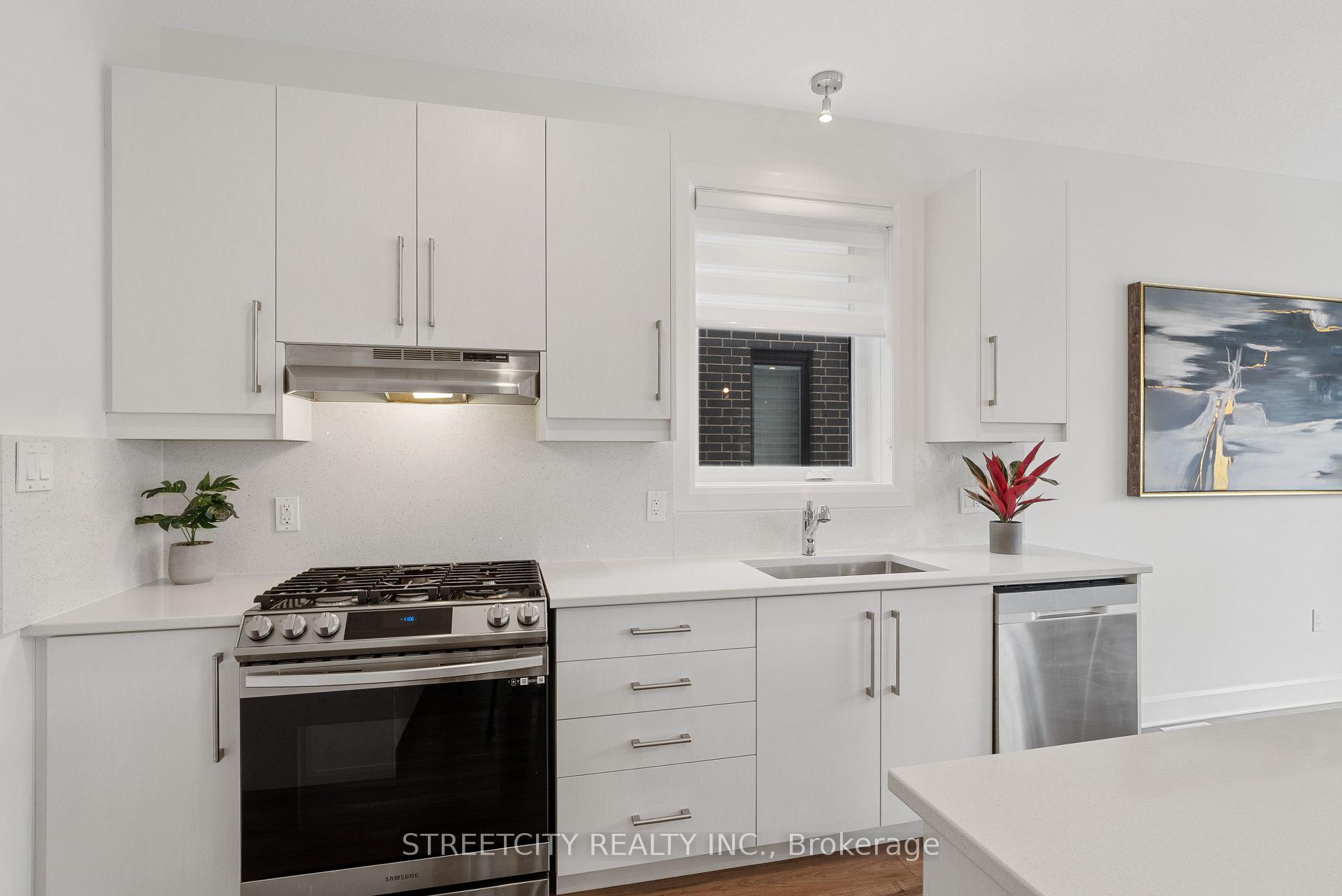 Photo 13 of 8 Welch Court, St. Thomas — HOMEH