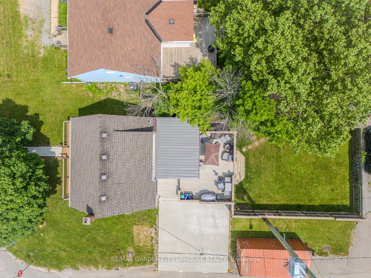 Photo 2 of 99 Pelham Road, St. Catharines, Rykert/Vansickle — HOMEH