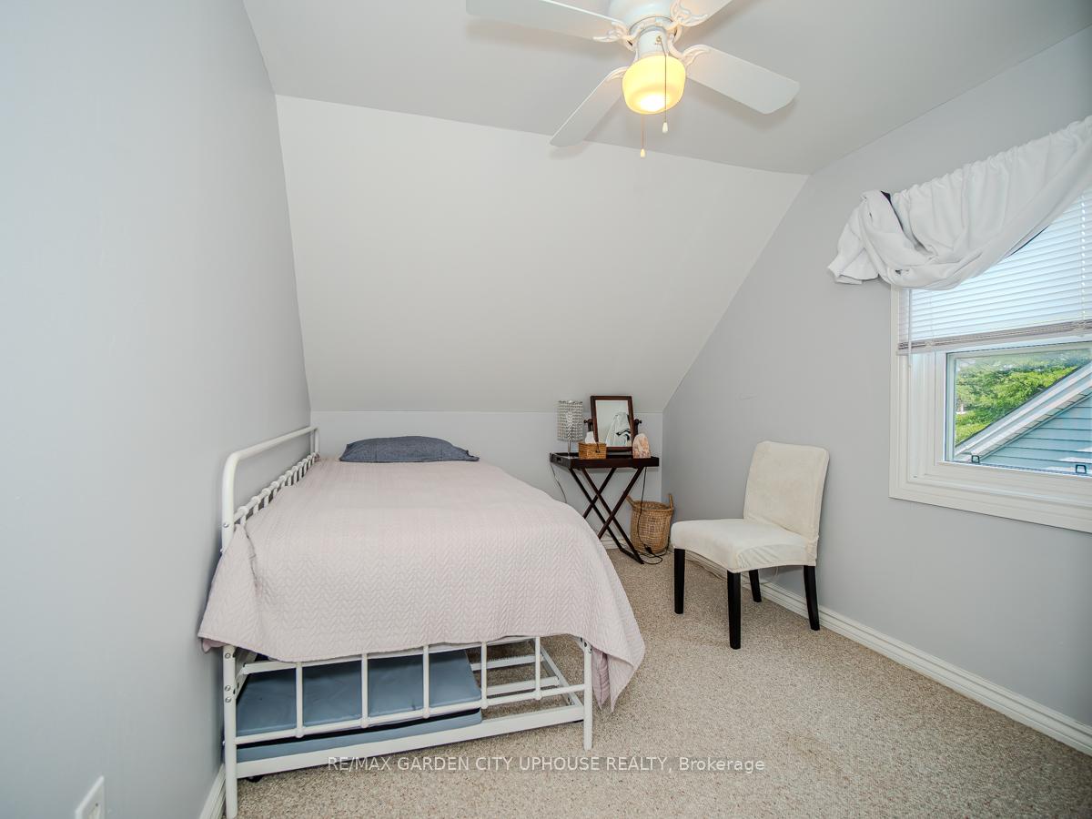 Photo 9 of 99 Pelham Road, St. Catharines, Rykert/Vansickle — HOMEH