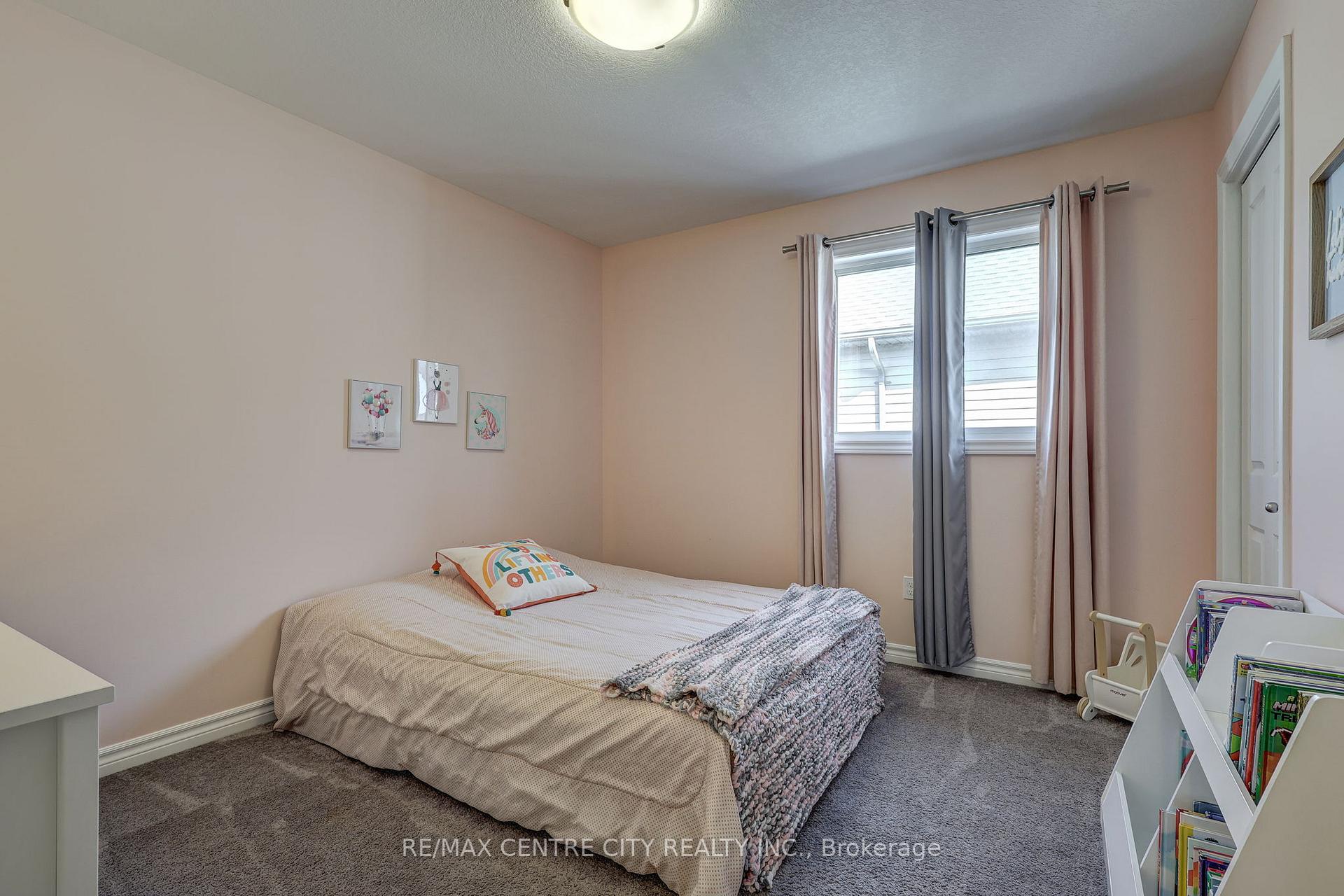 Photo 27 of 35 Blairmont Terrace, St. Thomas — HOMEH